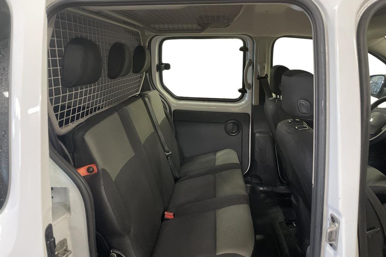 Renault Kangoo 1.5 dCi Maxi Passenger (90hk) - 70 190 km - Käsitsi - valge - 2019