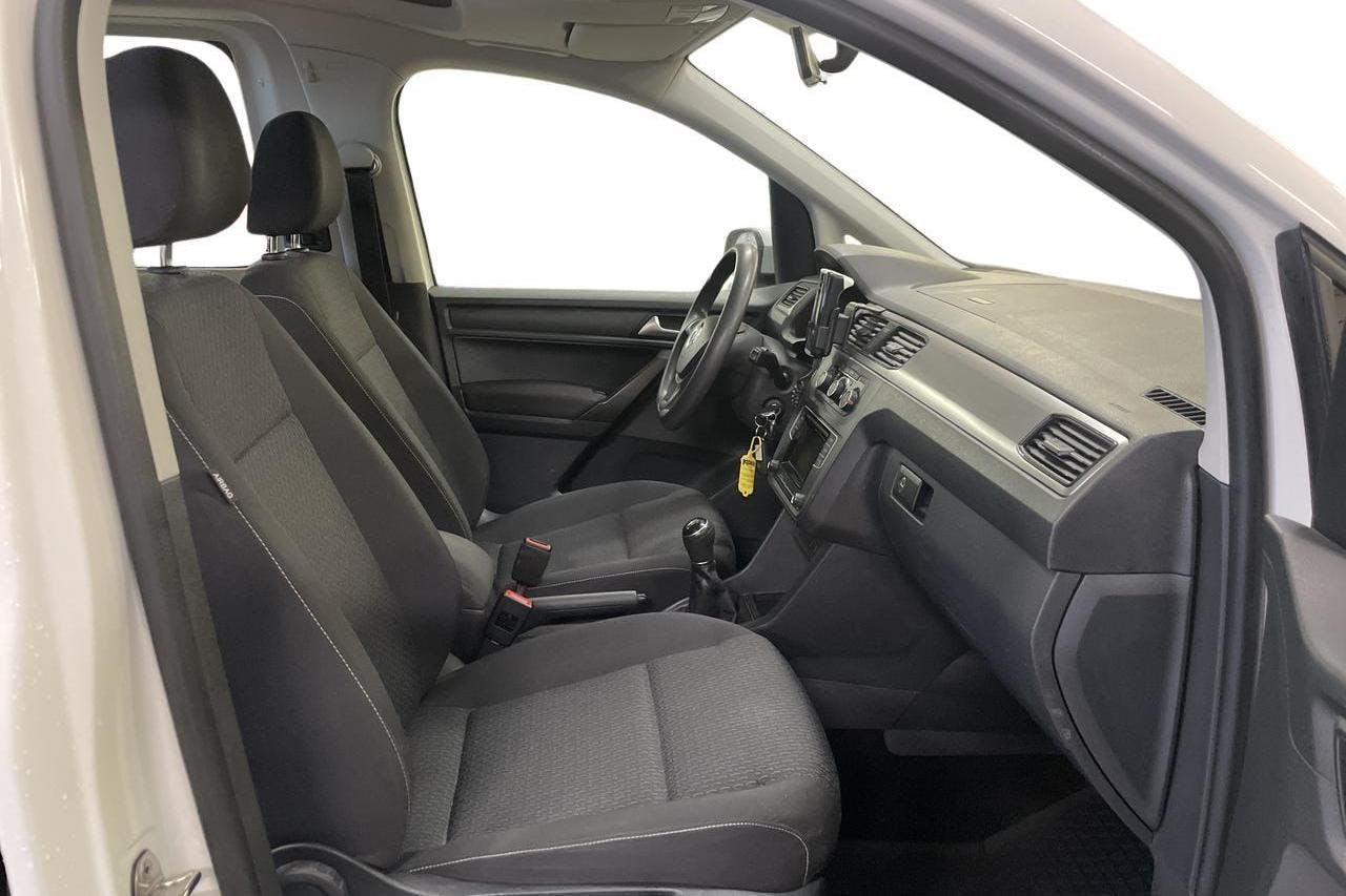 VW Caddy Maxi Life 2.0 TDI 4MOTION (122hk) - 81 870 km - Käsitsi - valge - 2019