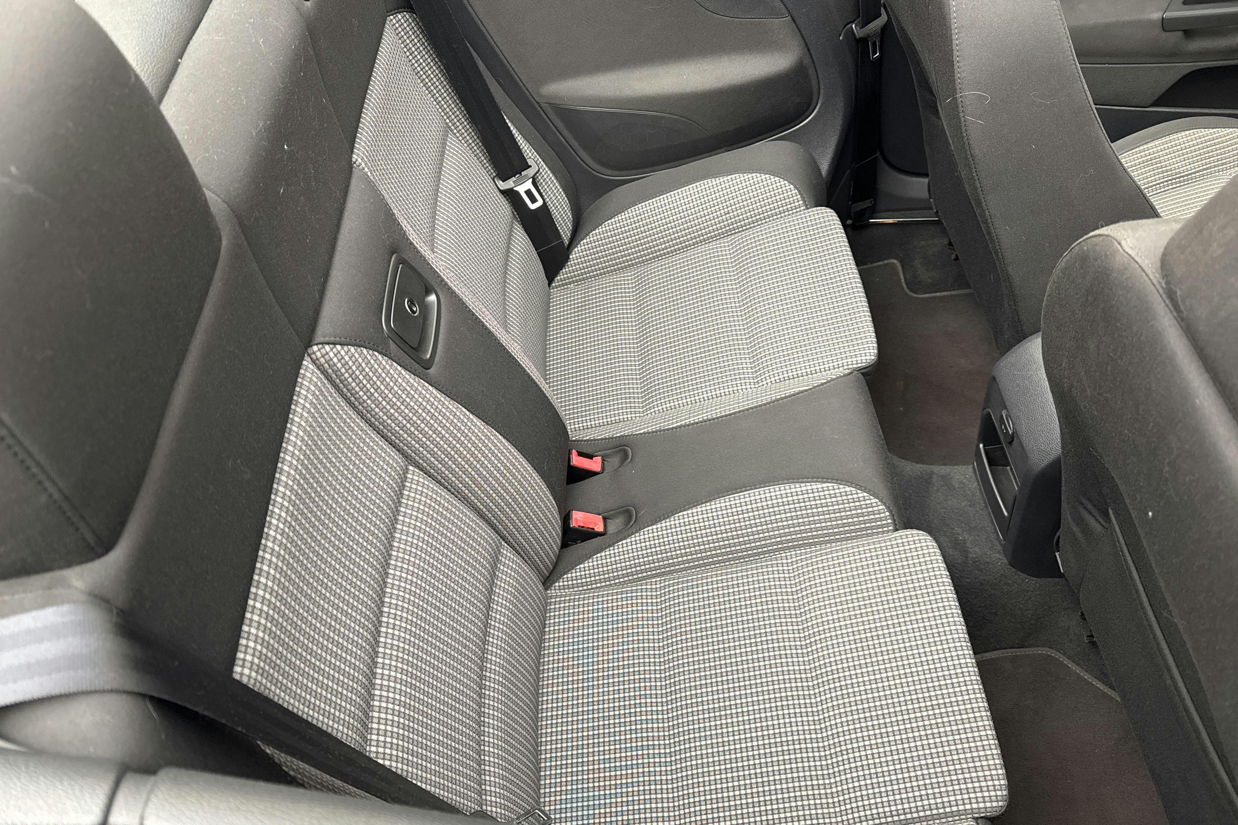 VW Eos 2.0 FSI Cabriolet (150hk) - 140 650 km - Käsitsi - hõbe - 2008