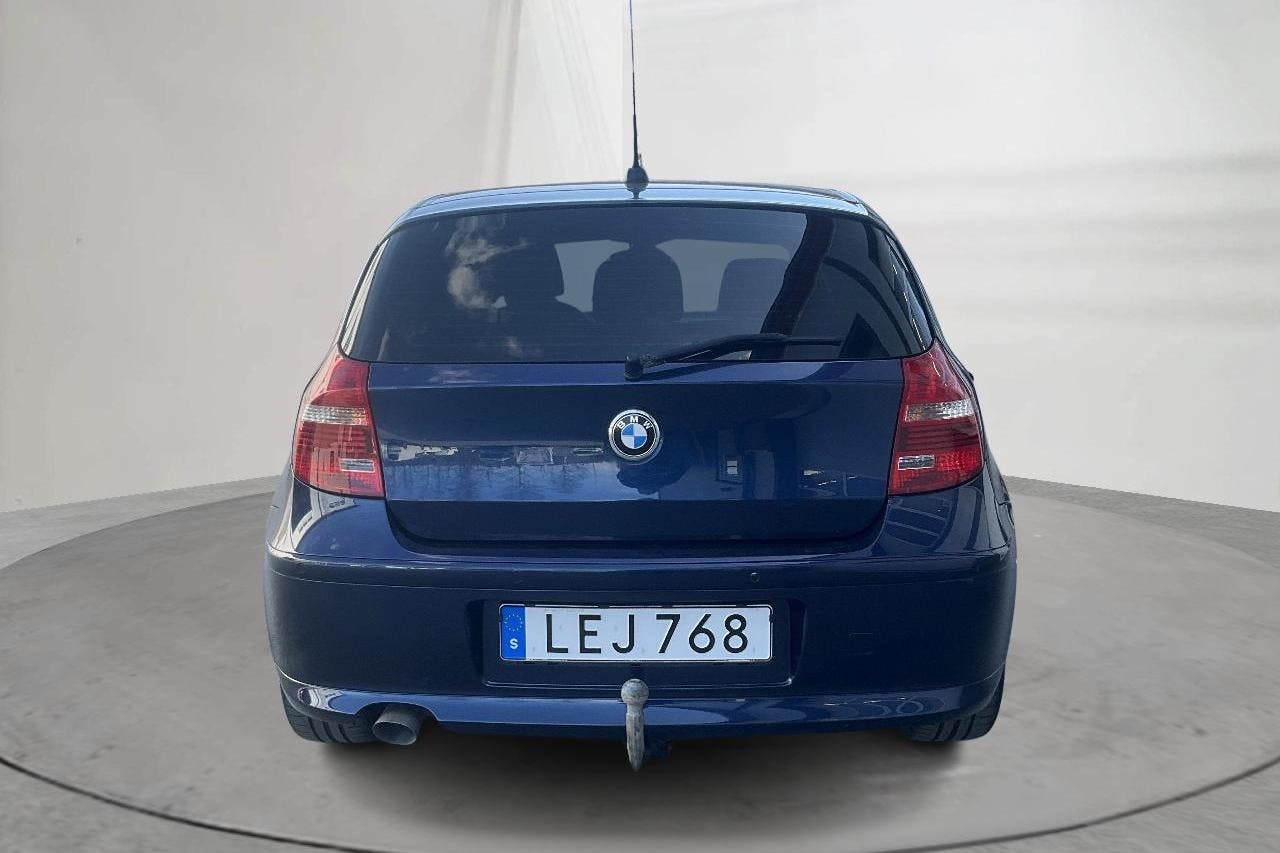 BMW 116d 5dr, E87 (116hk) - 123 800 km - Manual - blue - 2011
