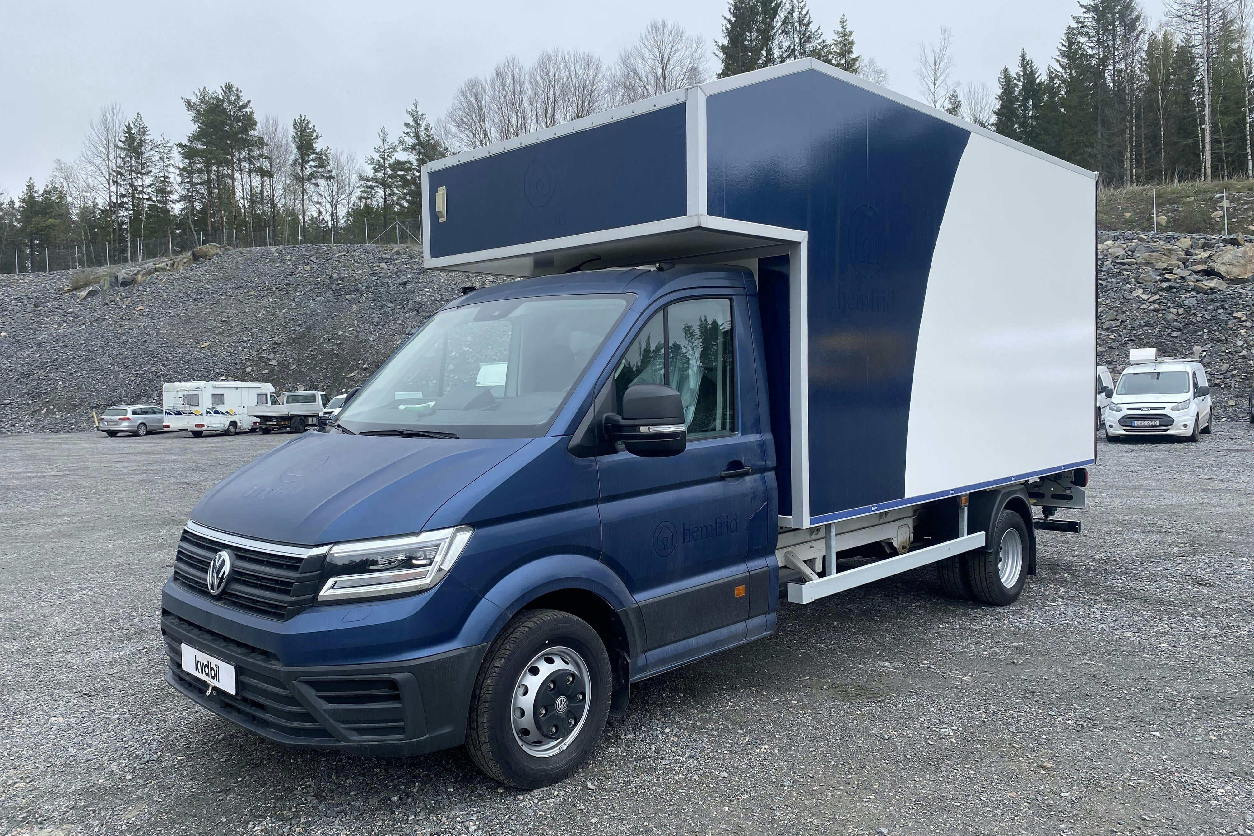 VW CRAFTER 50 Volymskåp - 437 km - Automatyczna - biały - 2021