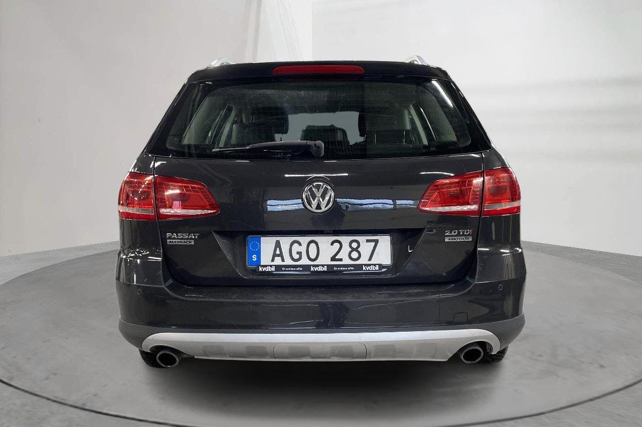 VW Passat Alltrack 2.0 TDI BlueMotion Technology 4Motion (177hk) - 24 800 mil - Automat - Dark Grey - 2015