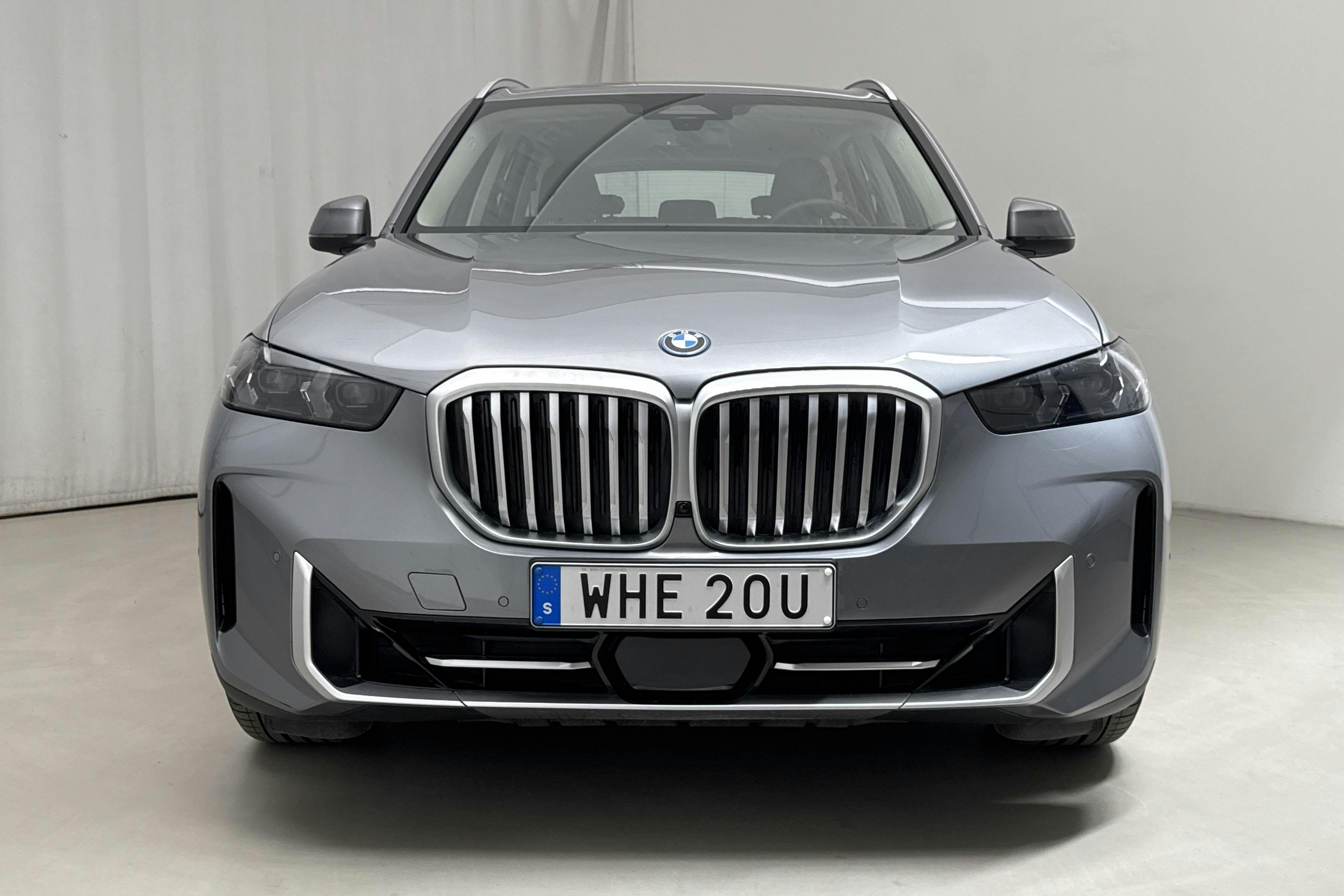 BMW X5 xDrive50e LCI, G05 (489hk) - 15 900 km - Automatic - gray - 2024