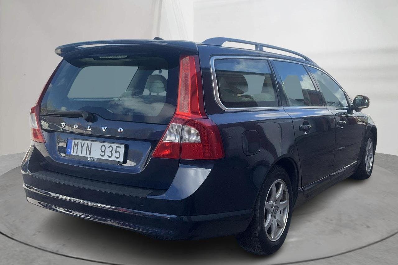 Volvo V70 II D2 (115hk) - 161 620 km - Automatyczna - niebieski - 2013