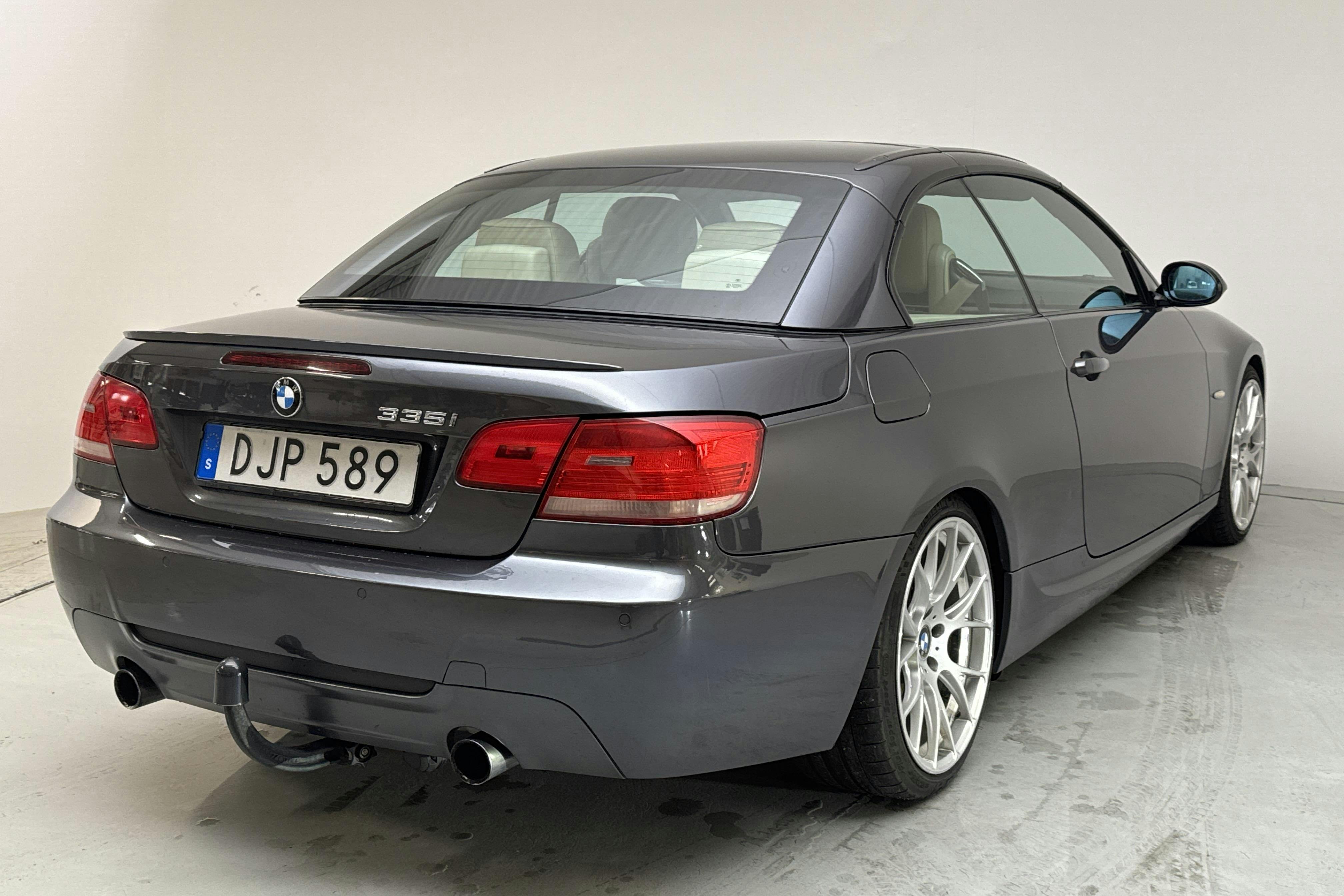 BMW 335i Cabriolet, E93 (306hk) - 178 350 km - Käsitsi - Dark Grey - 2007