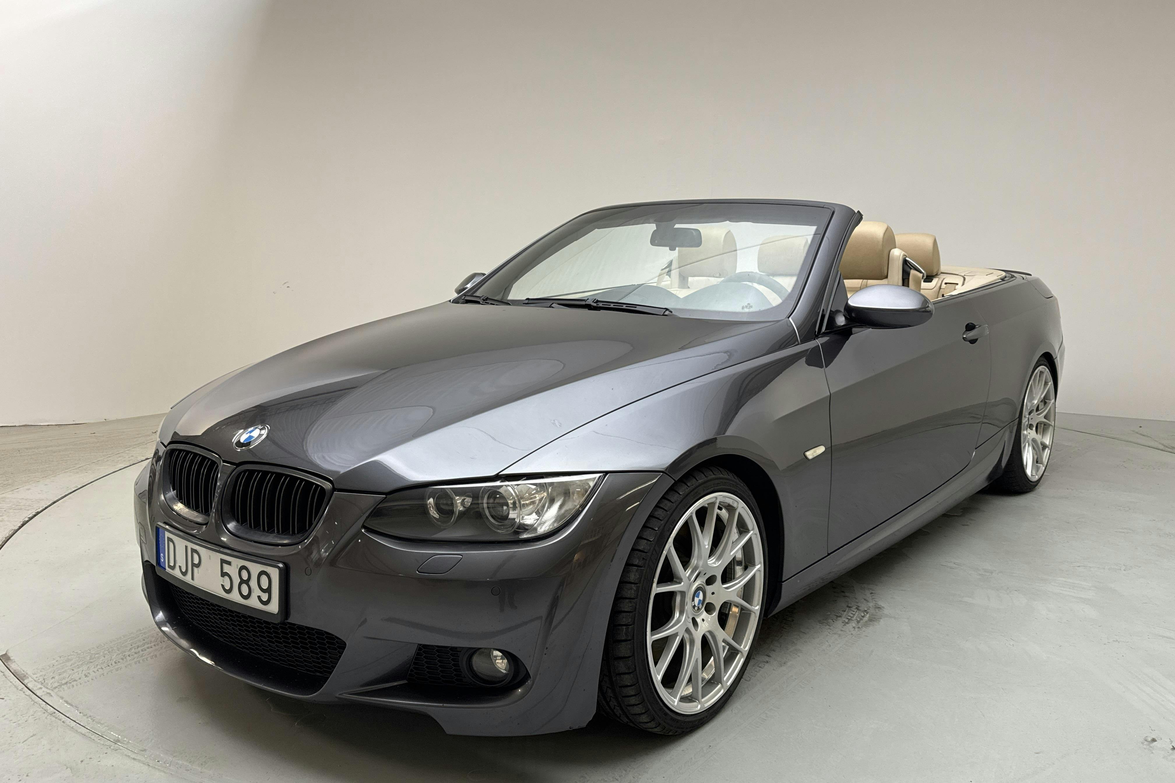 BMW 335i Cabriolet, E93 (306hk) - 178 350 km - Käsitsi - Dark Grey - 2007