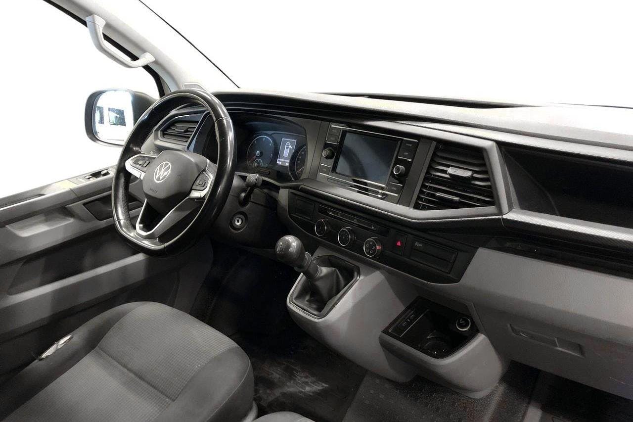 VW Transporter T6 2.0 TDI BMT Skåp 4MOTION (150hk) - 90 580 km - Manualna - biały - 2021