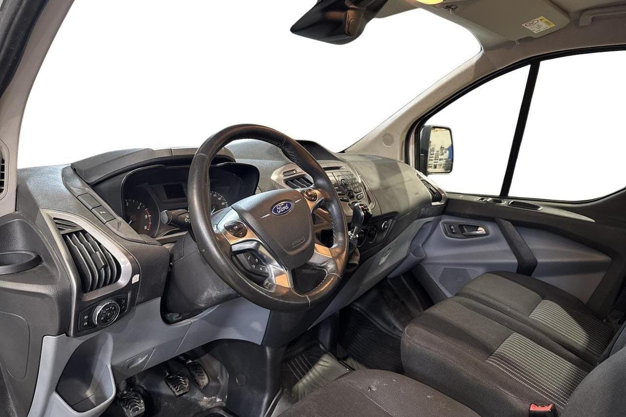 Ford Transit Custom 300 (130hk) - 20 925 mil - Manuell - vit - 2018