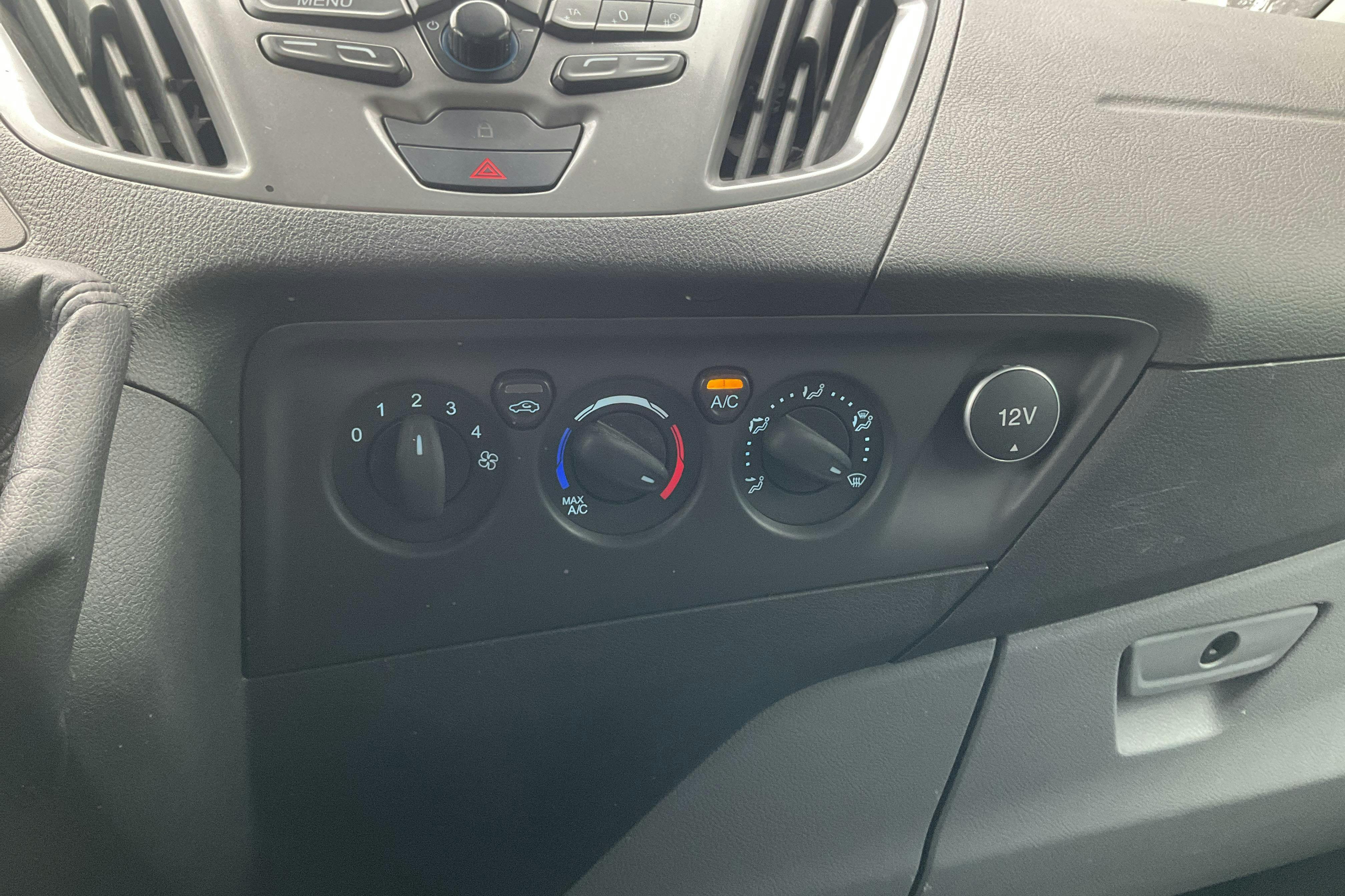 Ford Transit Custom 300 (130hk) - 20 925 mil - Manuell - vit - 2018