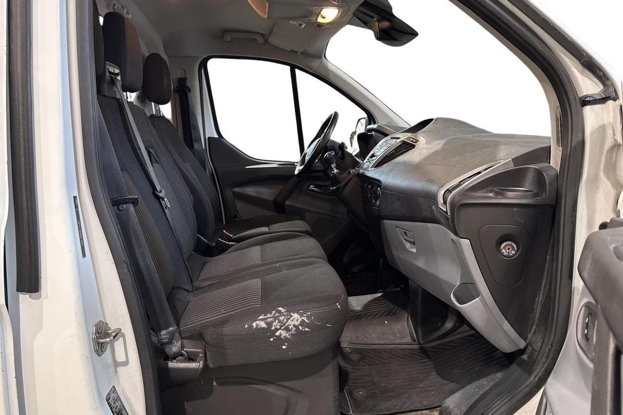 Ford Transit Custom 300 (130hk) - 20 925 mil - Manuell - vit - 2018