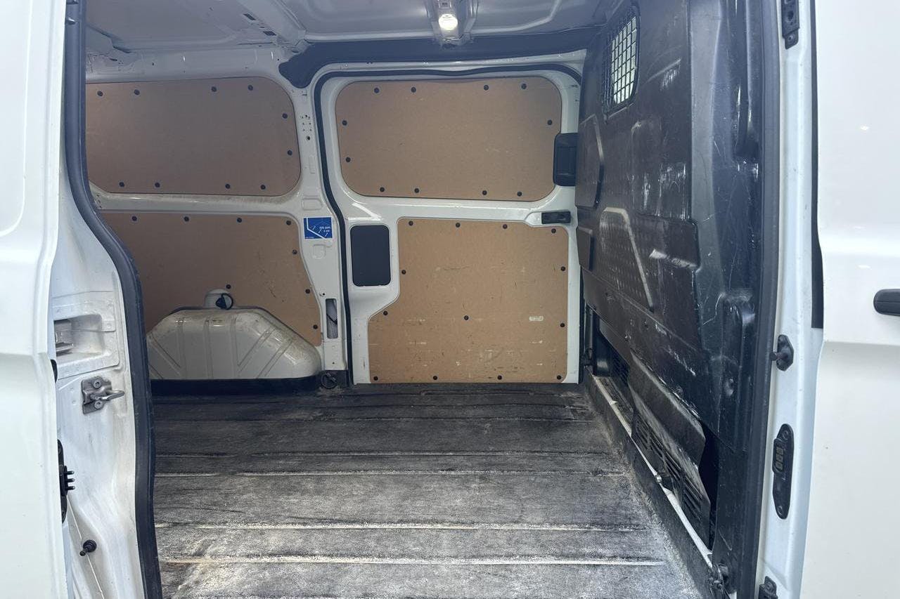 Ford Transit Custom 290 (130hk) - 18 782 mil - Manuell - vit - 2018