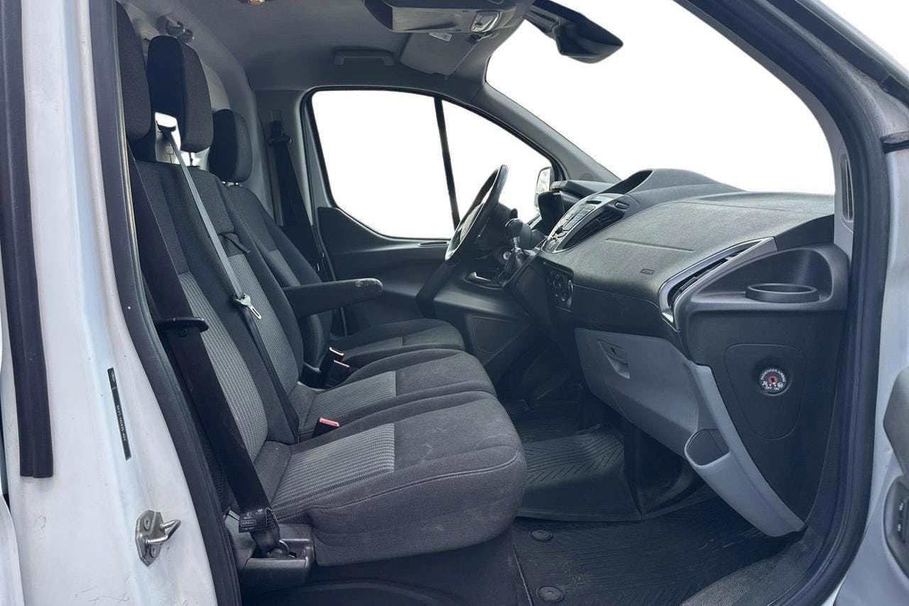 Ford Transit Custom 290 (130hk) - 18 782 mil - Manuell - vit - 2018