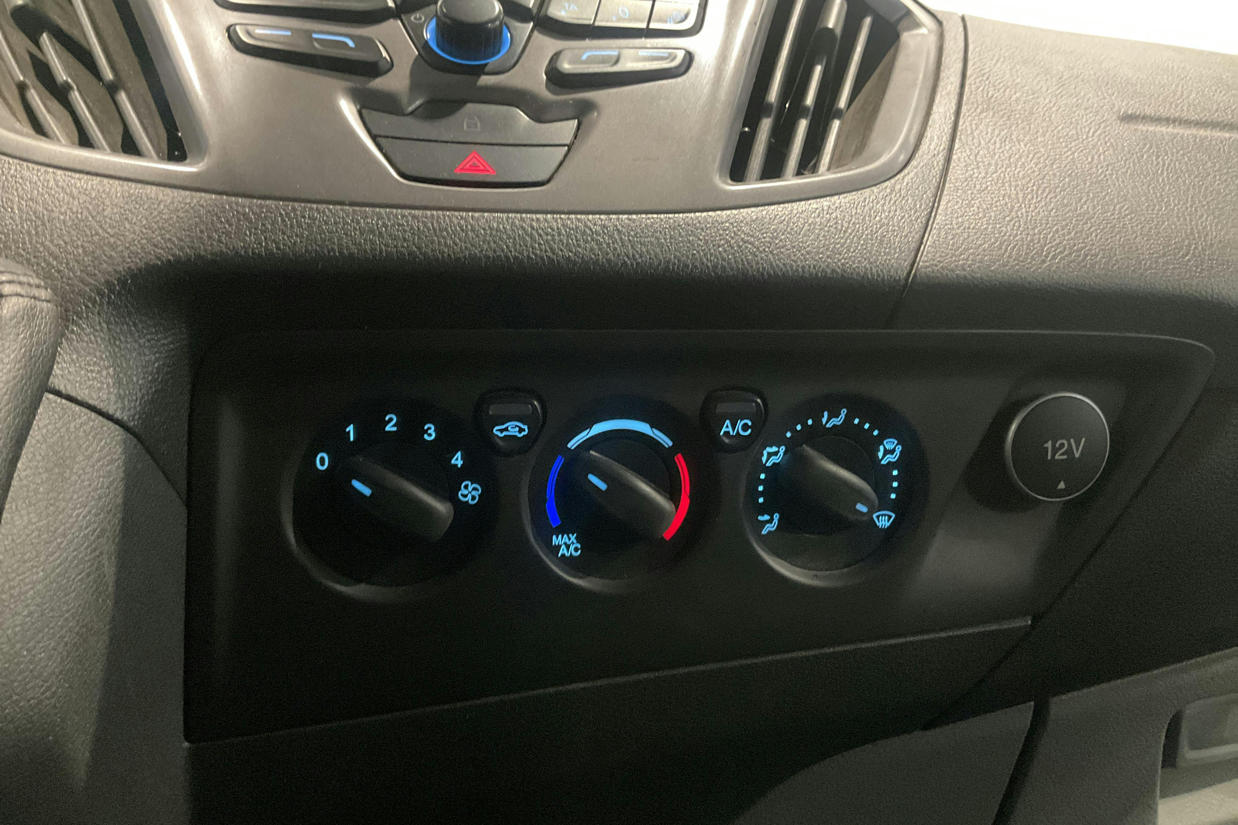 Ford Transit Custom 290 (130hk) - 18 782 mil - Manuell - vit - 2018