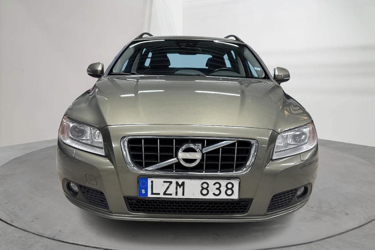 Volvo V70 II T4F (180hk) - 260 210 km - Automatyczna - zielony - 2012