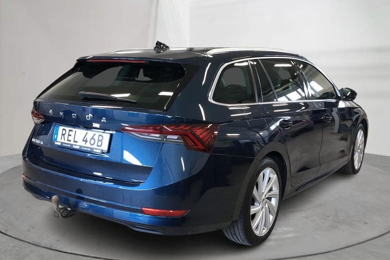 Skoda Octavia 1.5 TSI Combi (150hk) - 9 868 mil - Manuell - blå - 2020