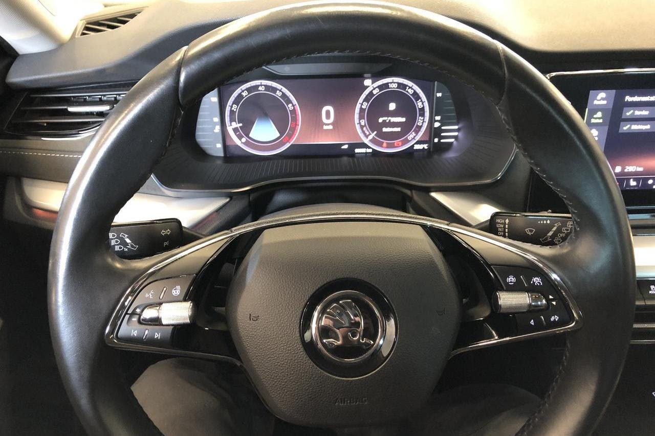 Skoda Octavia 1.5 TSI Combi (150hk) - 9 868 mil - Manuell - blå - 2020