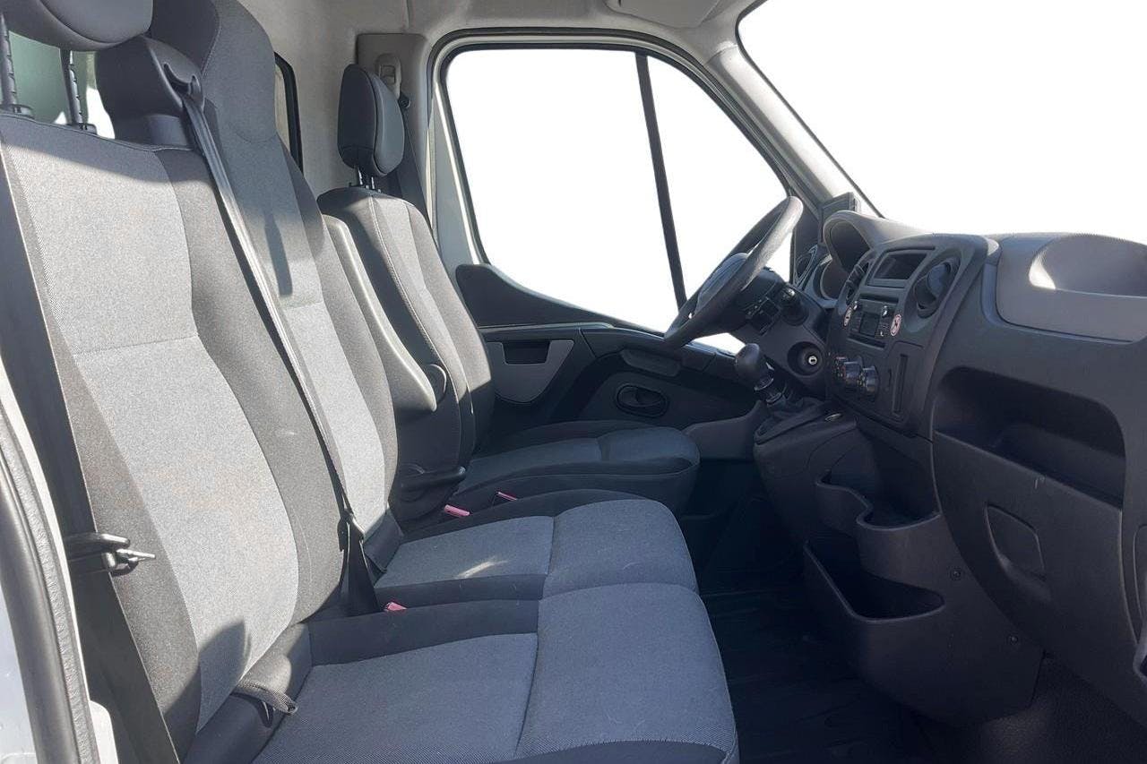 Renault Master 2.3 dCi Volymskåp RWD (125hk) - 122 780 km - Käsitsi - valge - 2016