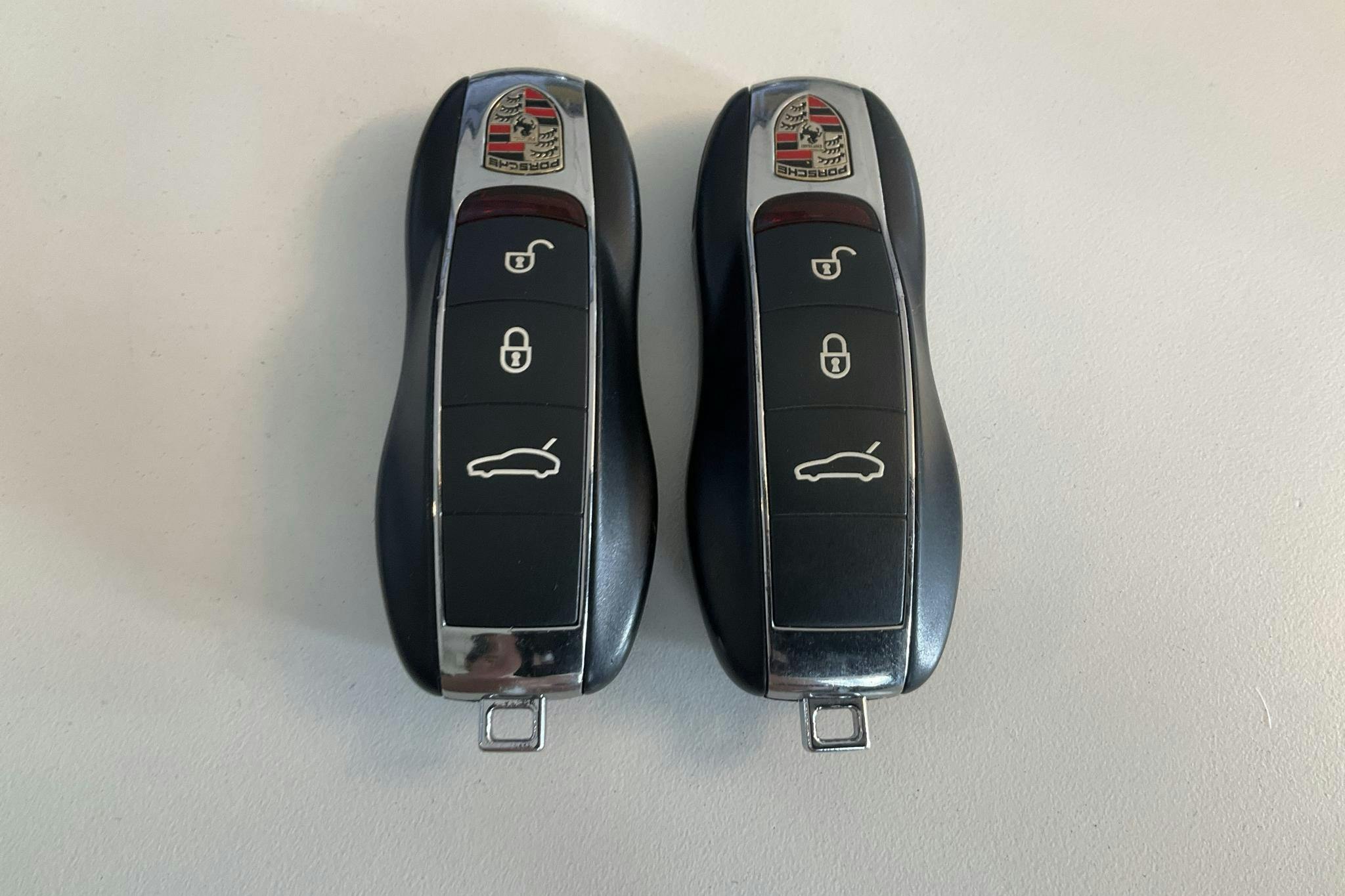 Porsche Panamera 4S (400hk) - 100 900 km - Automatic - silver - 2010
