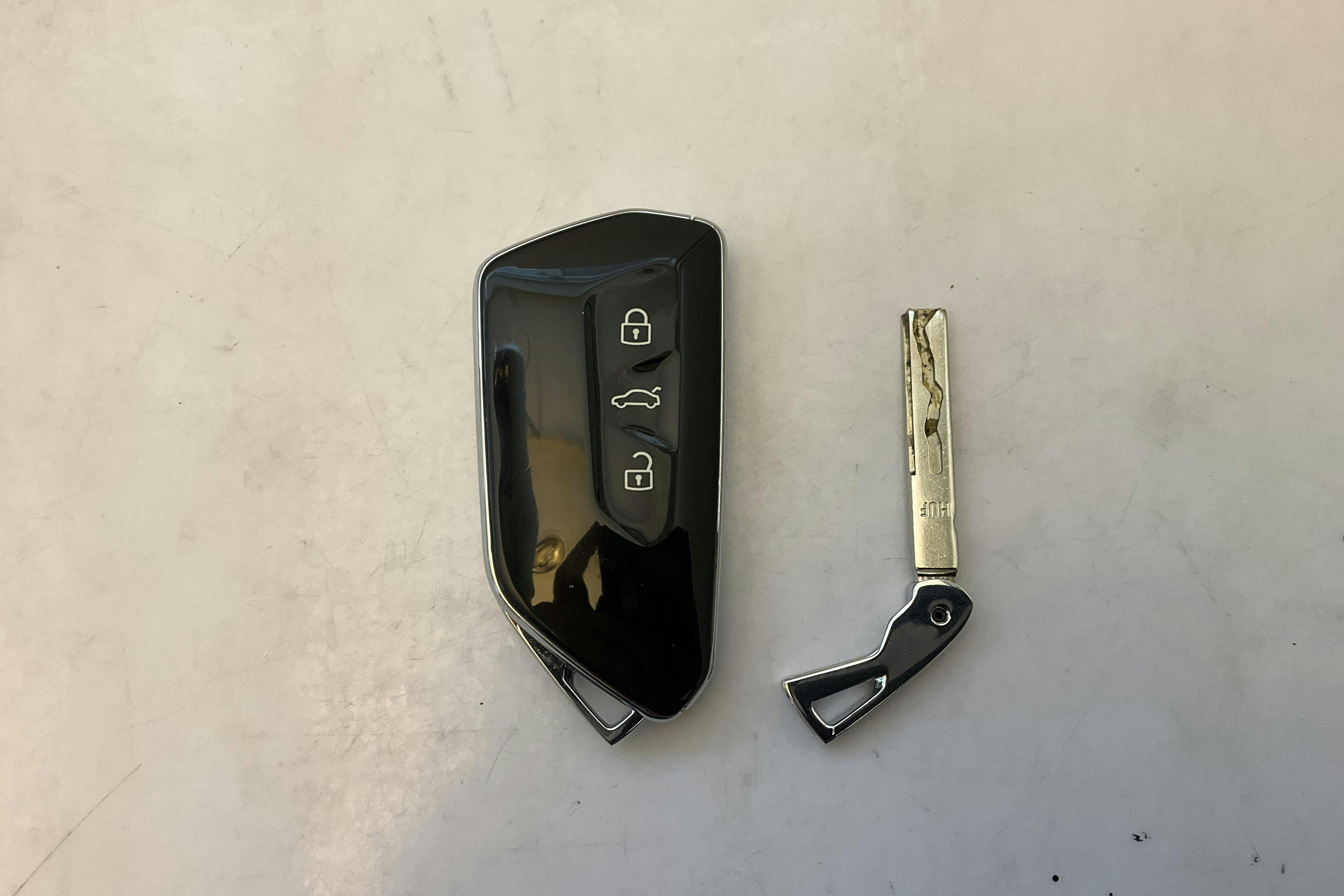 VW ID.3 77kWh (204hk) - 55 110 km - Automaatne - valge - 2022