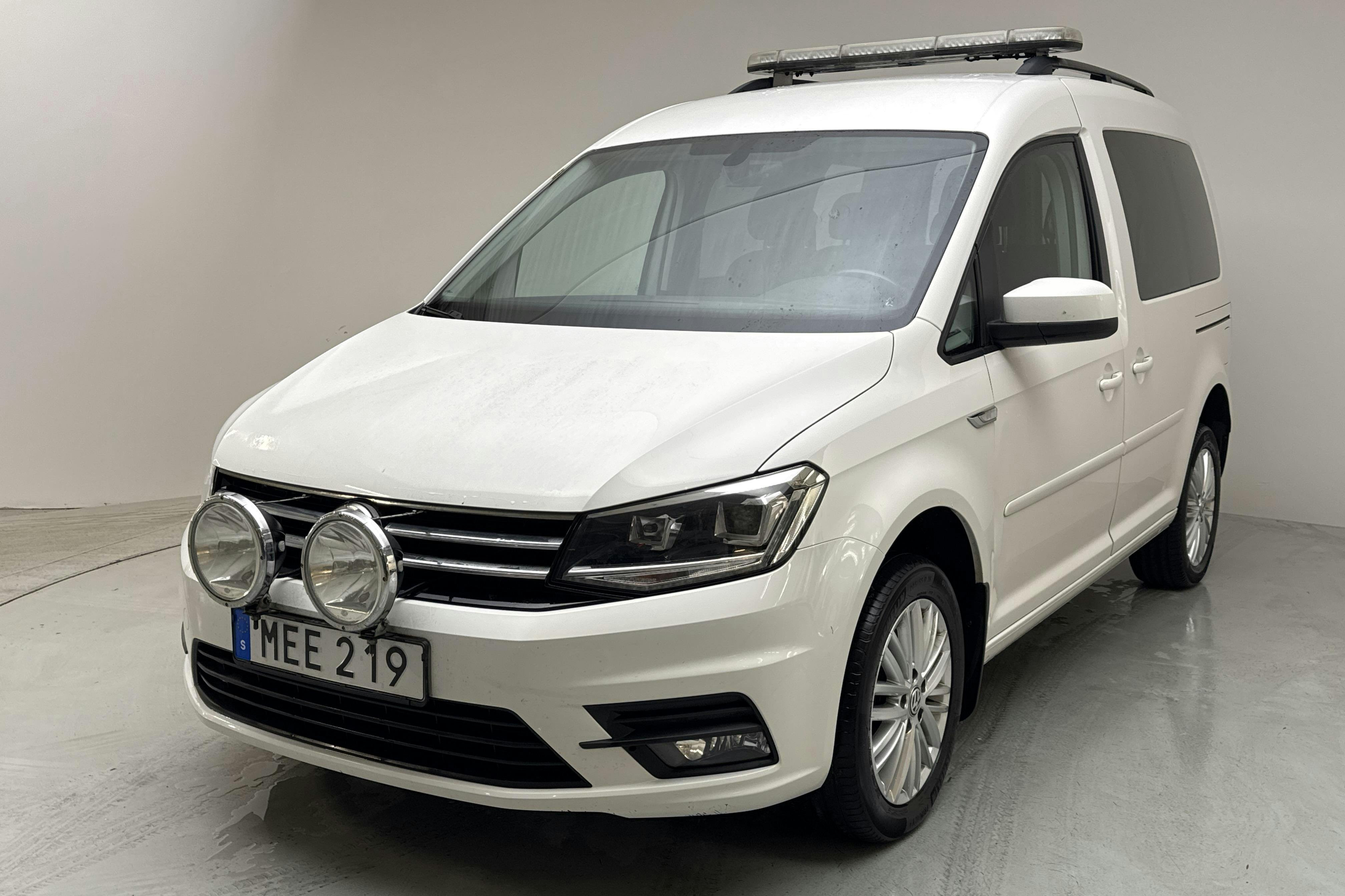 VW Caddy 2.0 TDI 4MOTION (150hk) - 144 440 km - Automatic - white - 2016