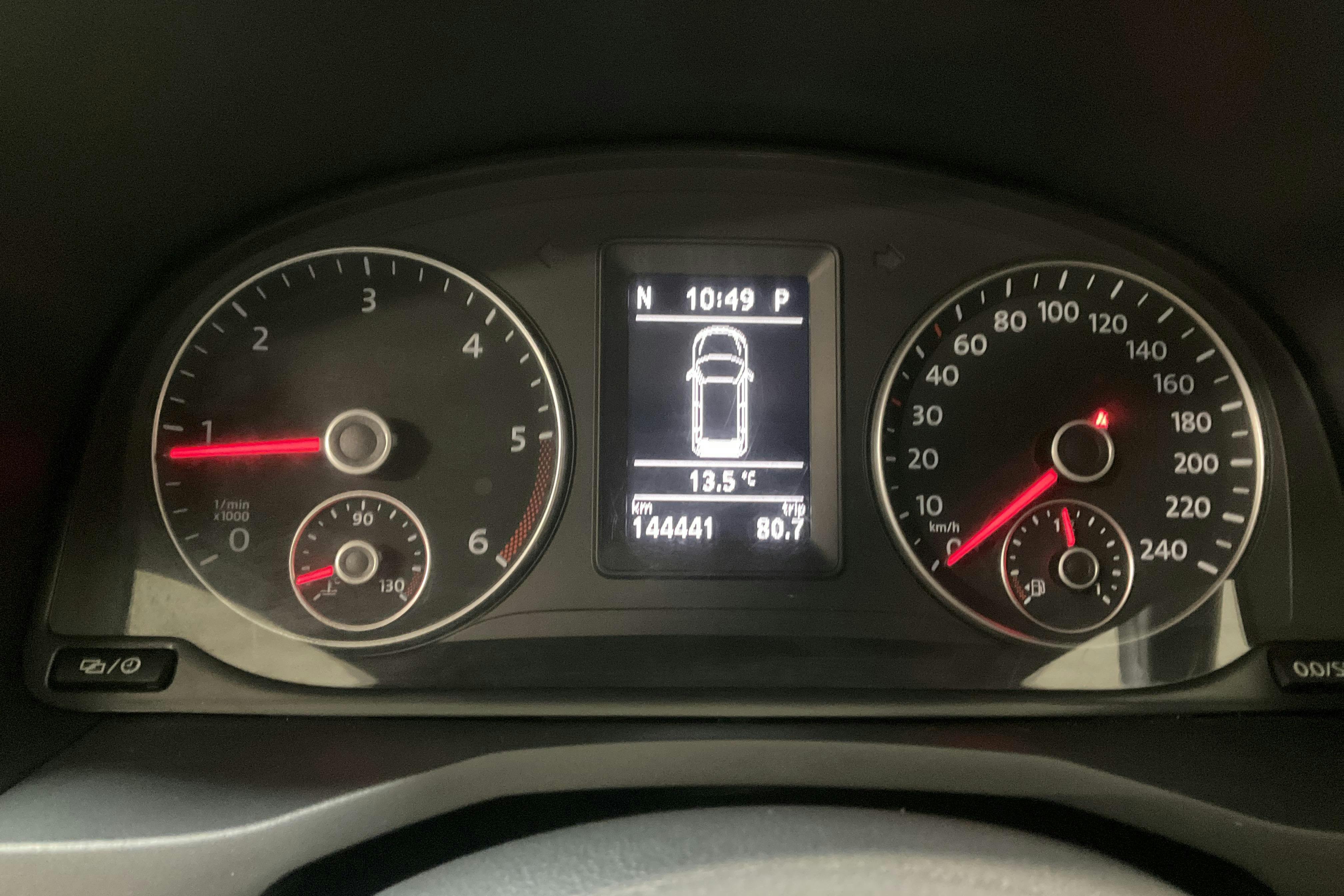 VW Caddy 2.0 TDI 4MOTION (150hk) - 14 444 mil - Automat - vit - 2016