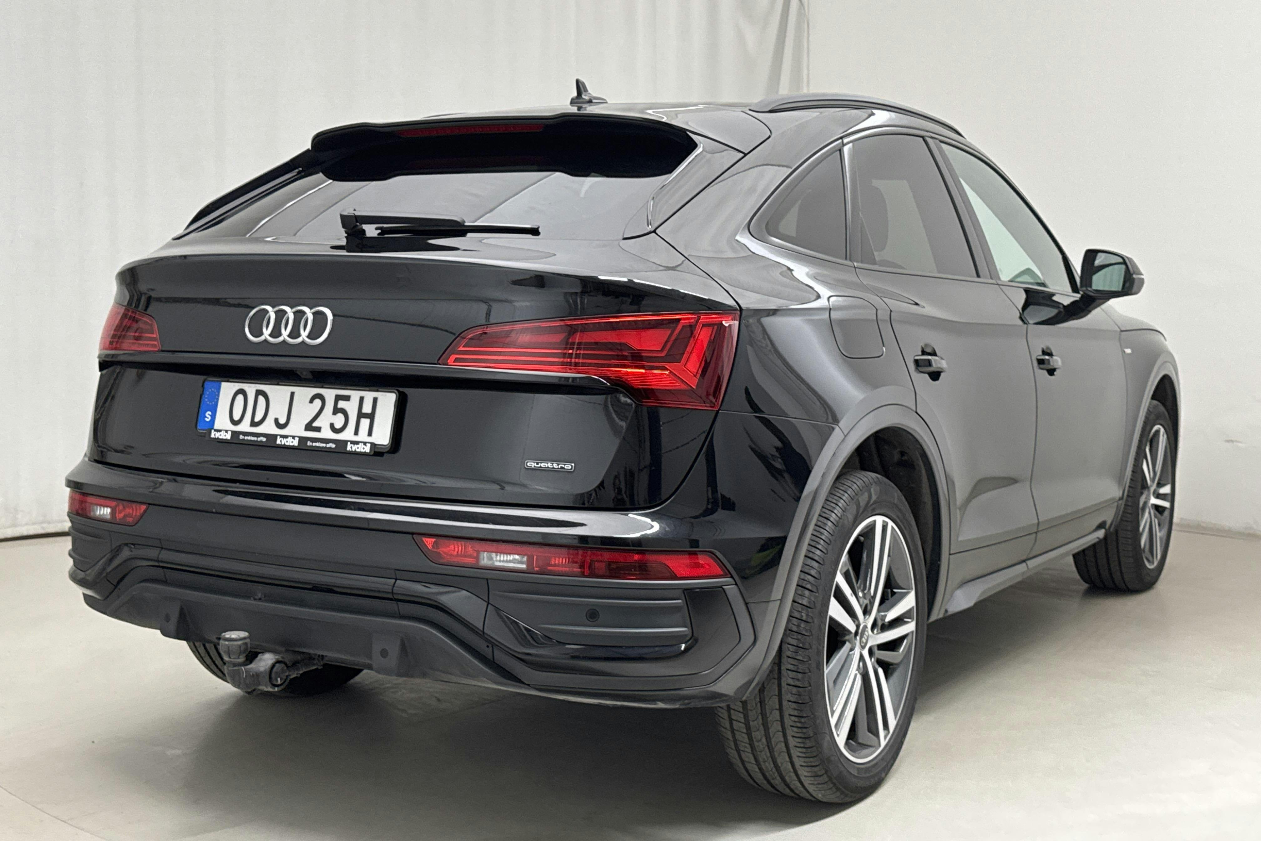 Audi Q5 Sportback 55 TFSI e quattro (367hk) - 36 170 km - Automaattinen - musta - 2021