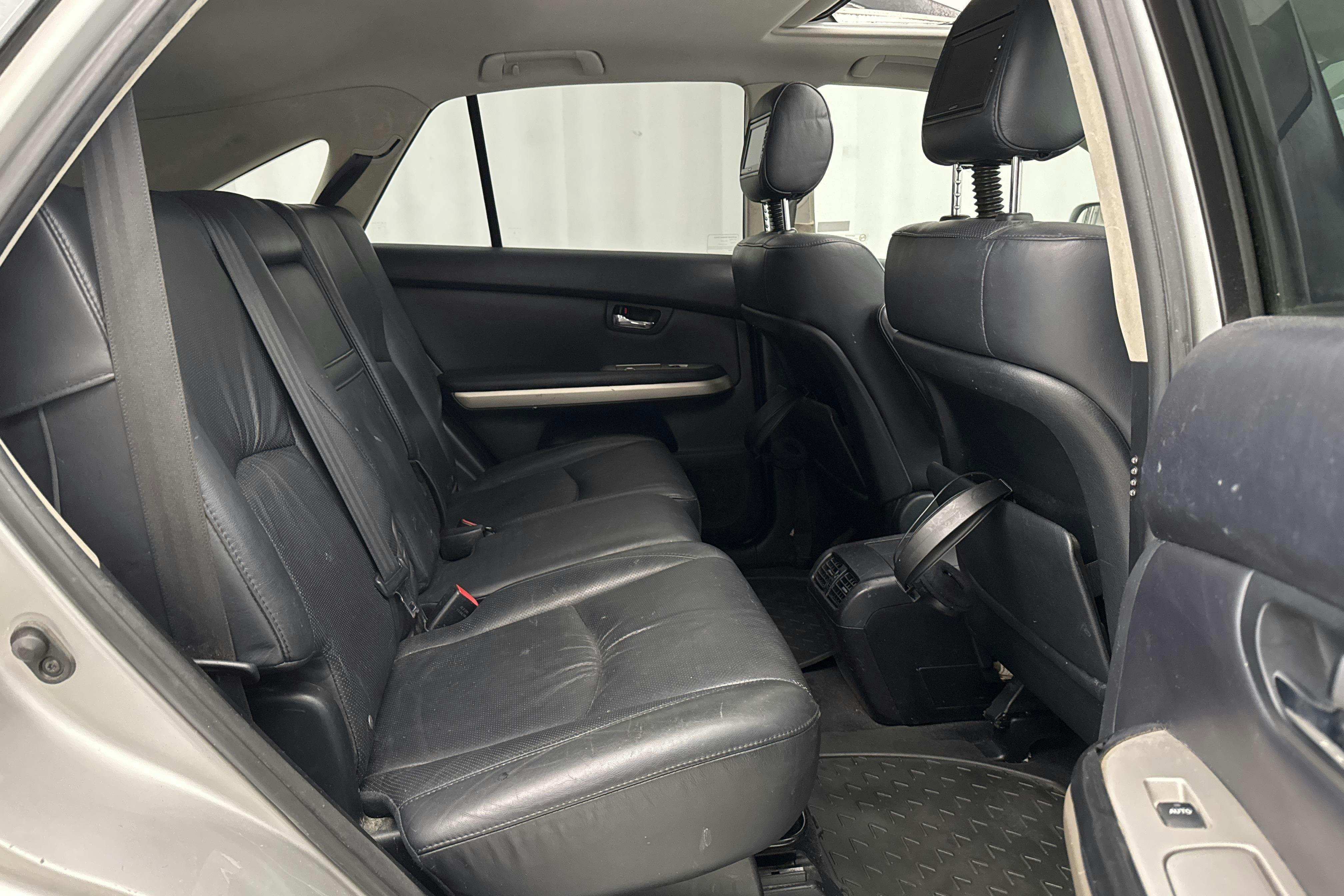 Lexus RX 400h (211hk) - 234 420 km - Automatyczna - srebro - 2007