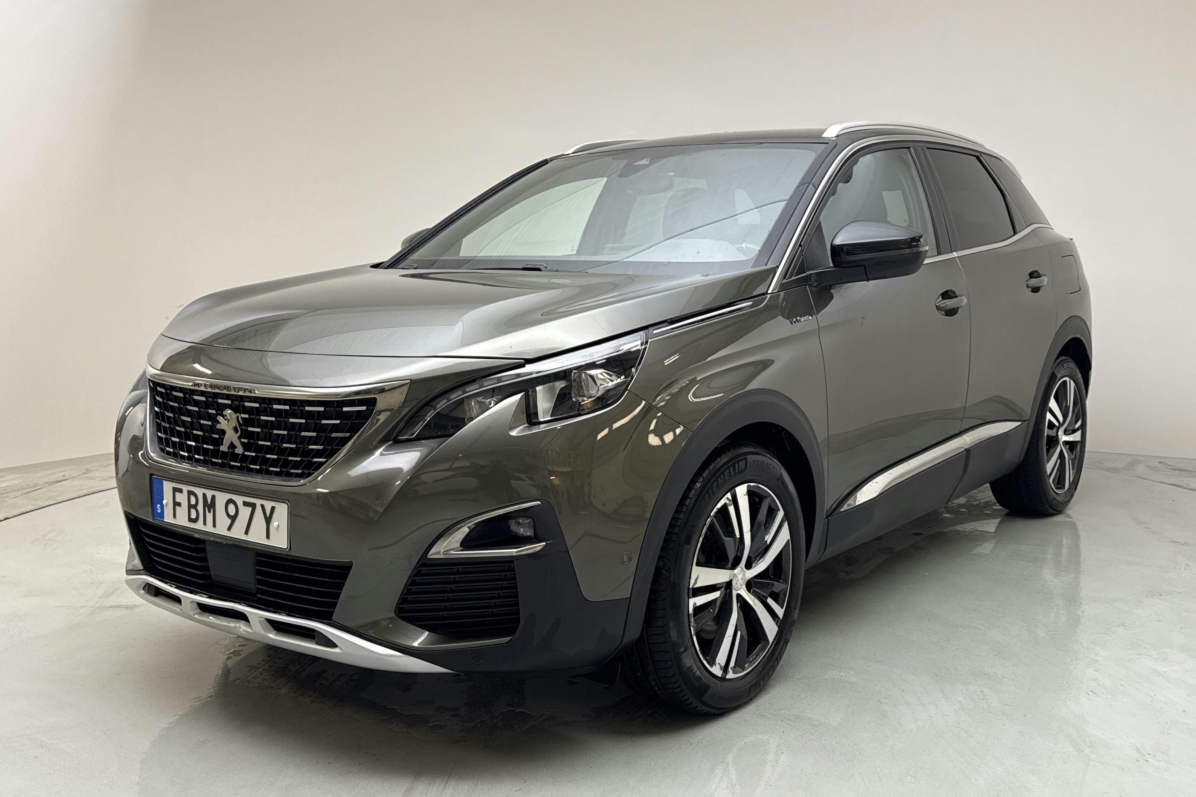 Peugeot 3008 1.6 Plug-in Hybrid (225hk) - 83 520 km - Automaattinen - harmaa - 2020