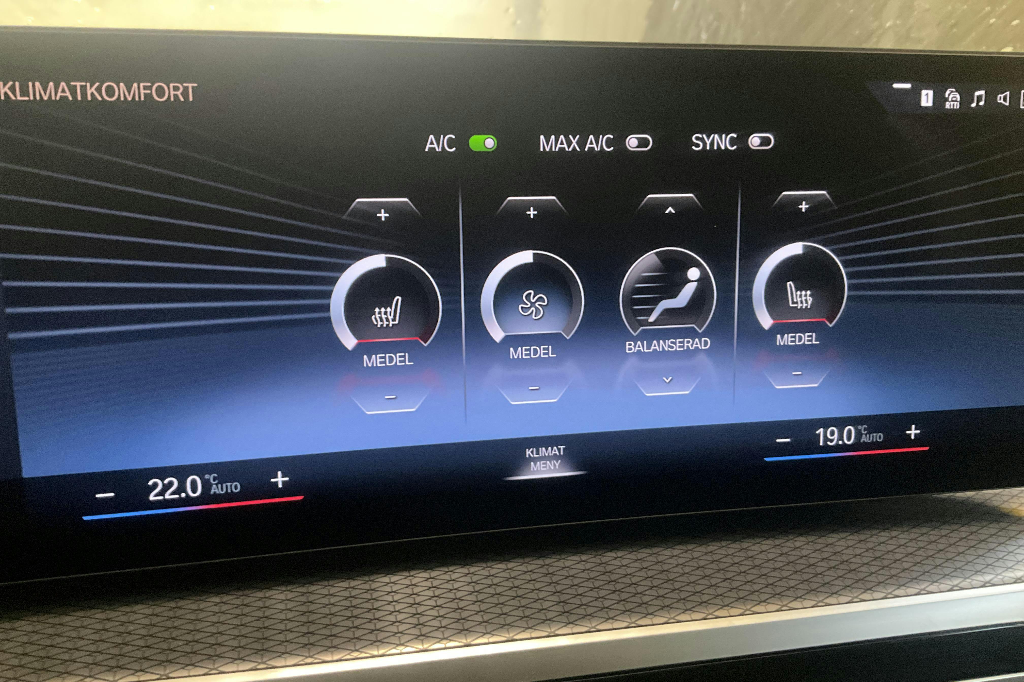 BMW i4 eDrive40, G26 (330hk) - 71 230 km - Automatic - black - 2022