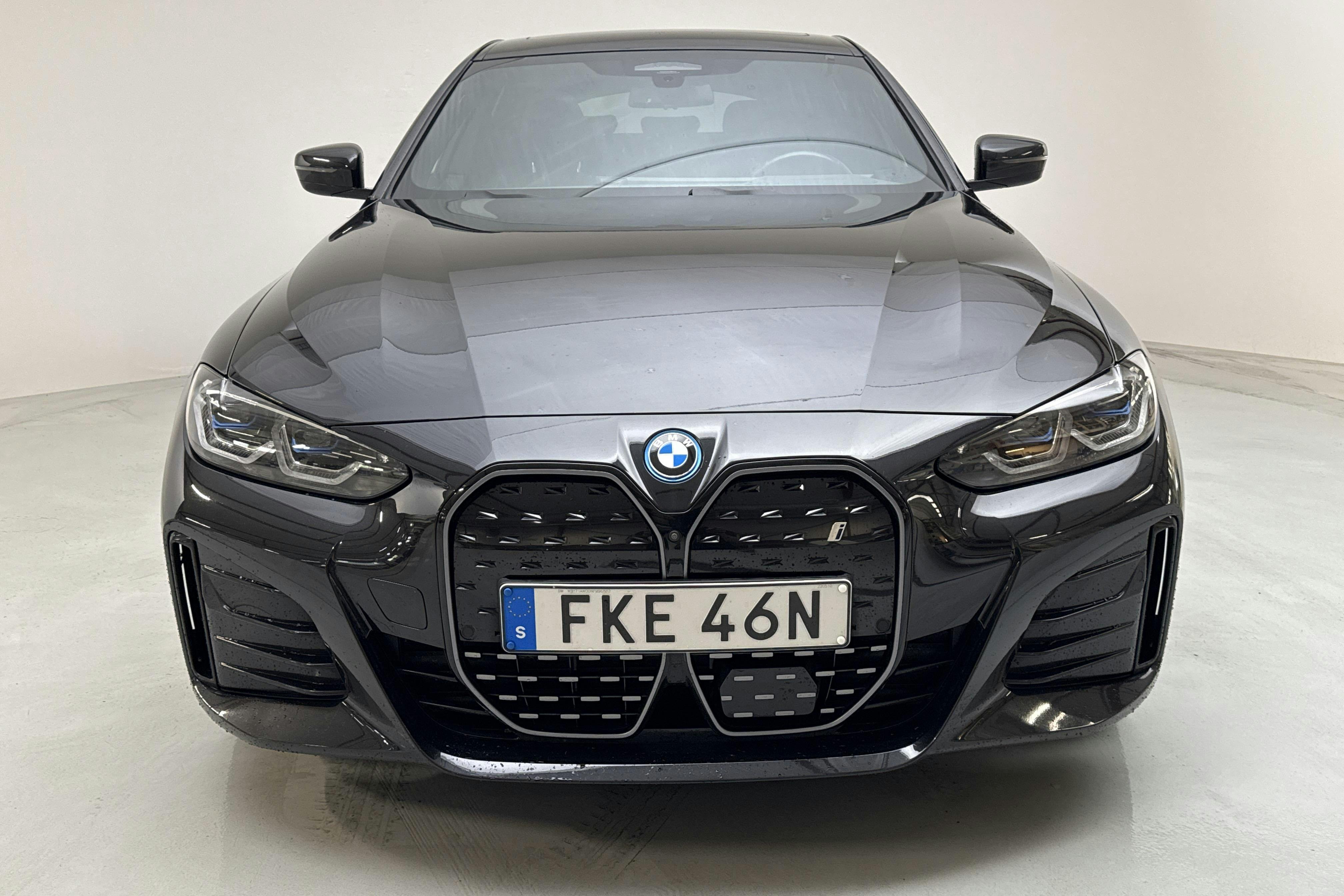 BMW i4 eDrive40, G26 (330hk) - 71 230 km - Automatic - black - 2022