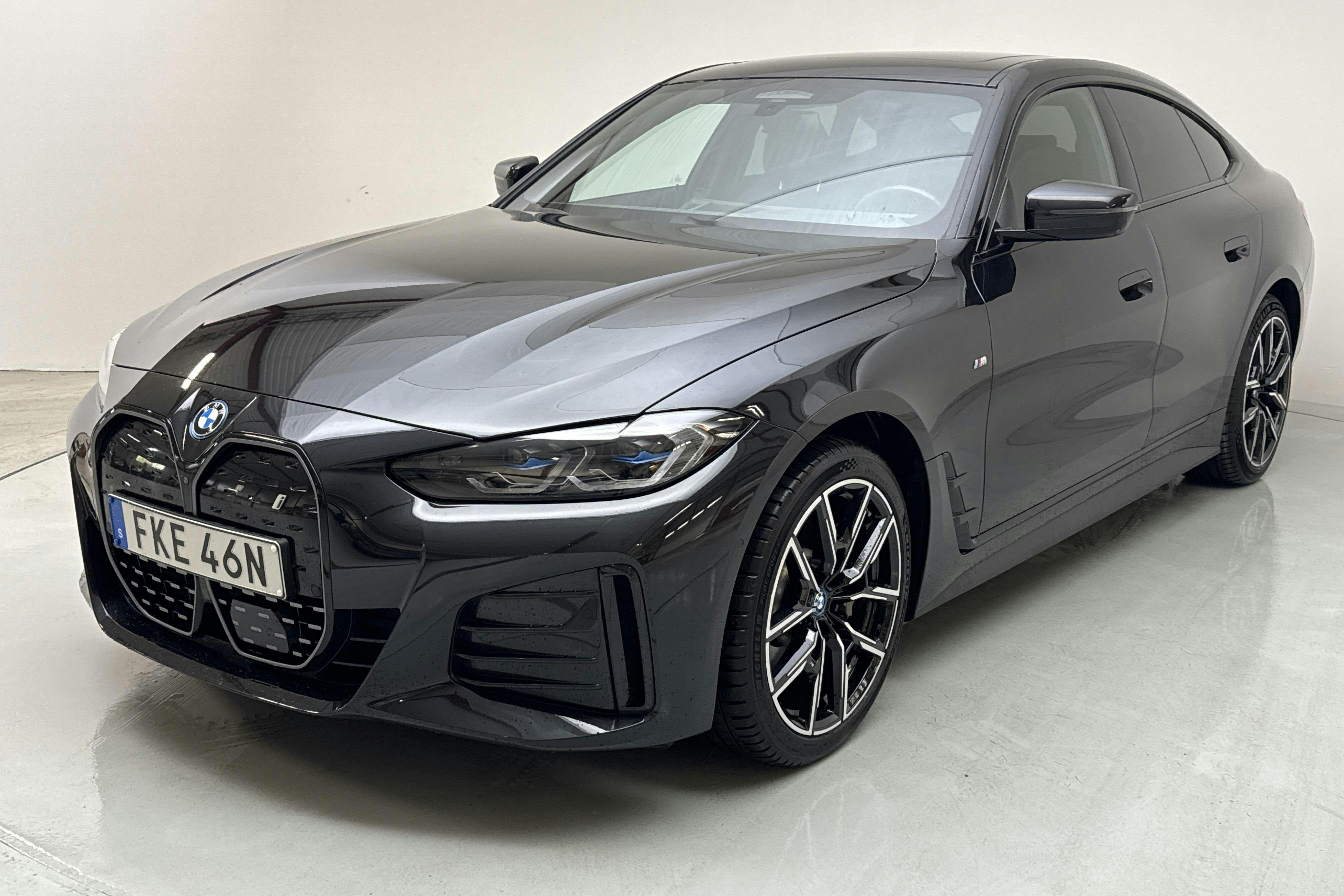 BMW i4 eDrive40, G26 (330hk) - 71 230 km - Automatic - black - 2022