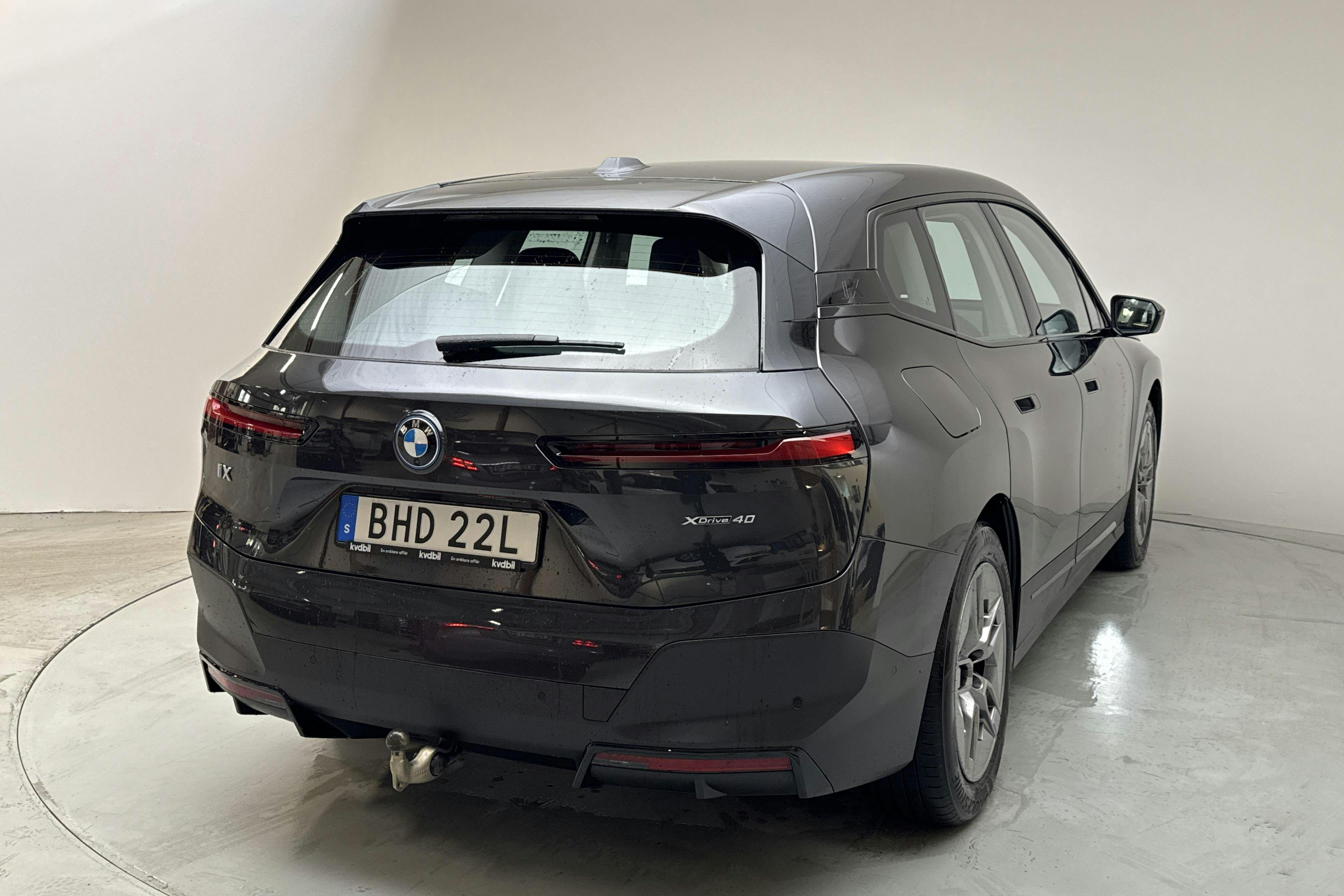 BMW iX xDrive40, I20 (310hk) - 50 280 km - Automatic - gray - 2022