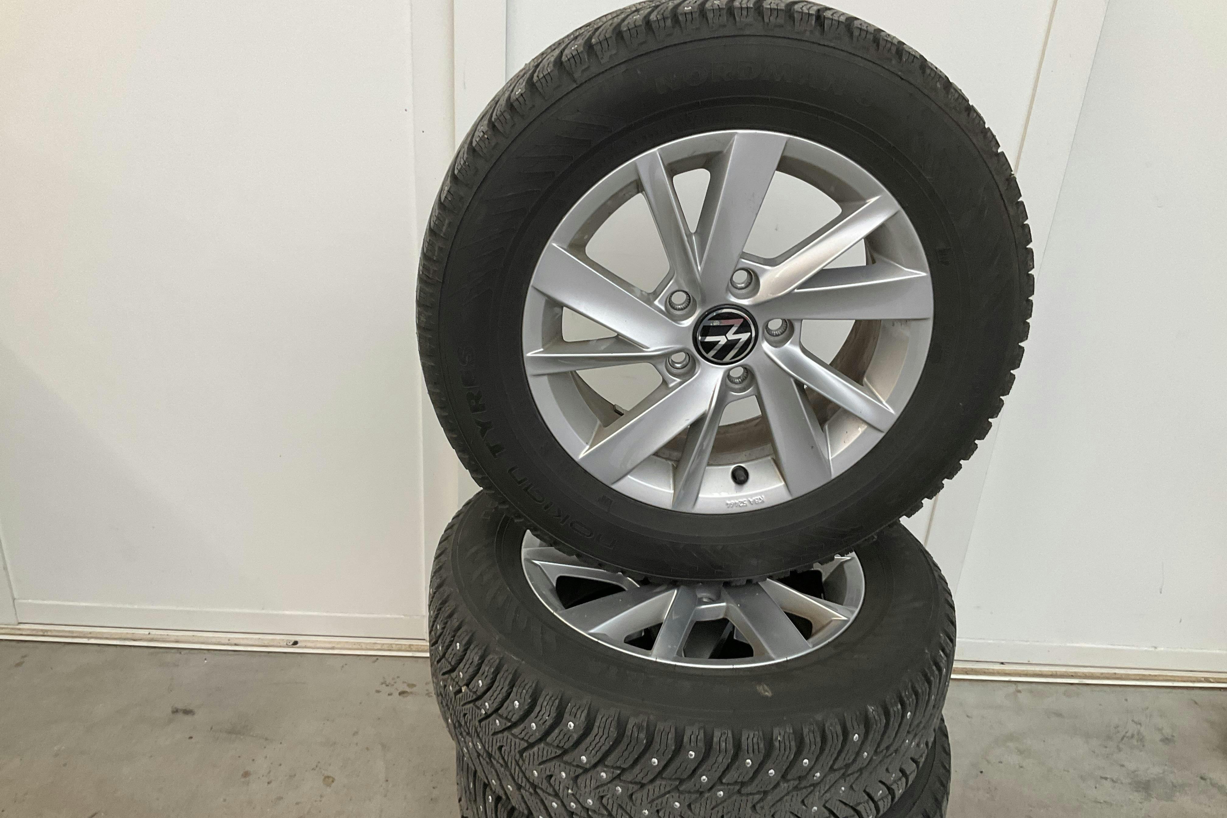 VW Golf VII 1.0 TSI Sportsvan (115hk) - 30 540 km - Manual - white - 2019