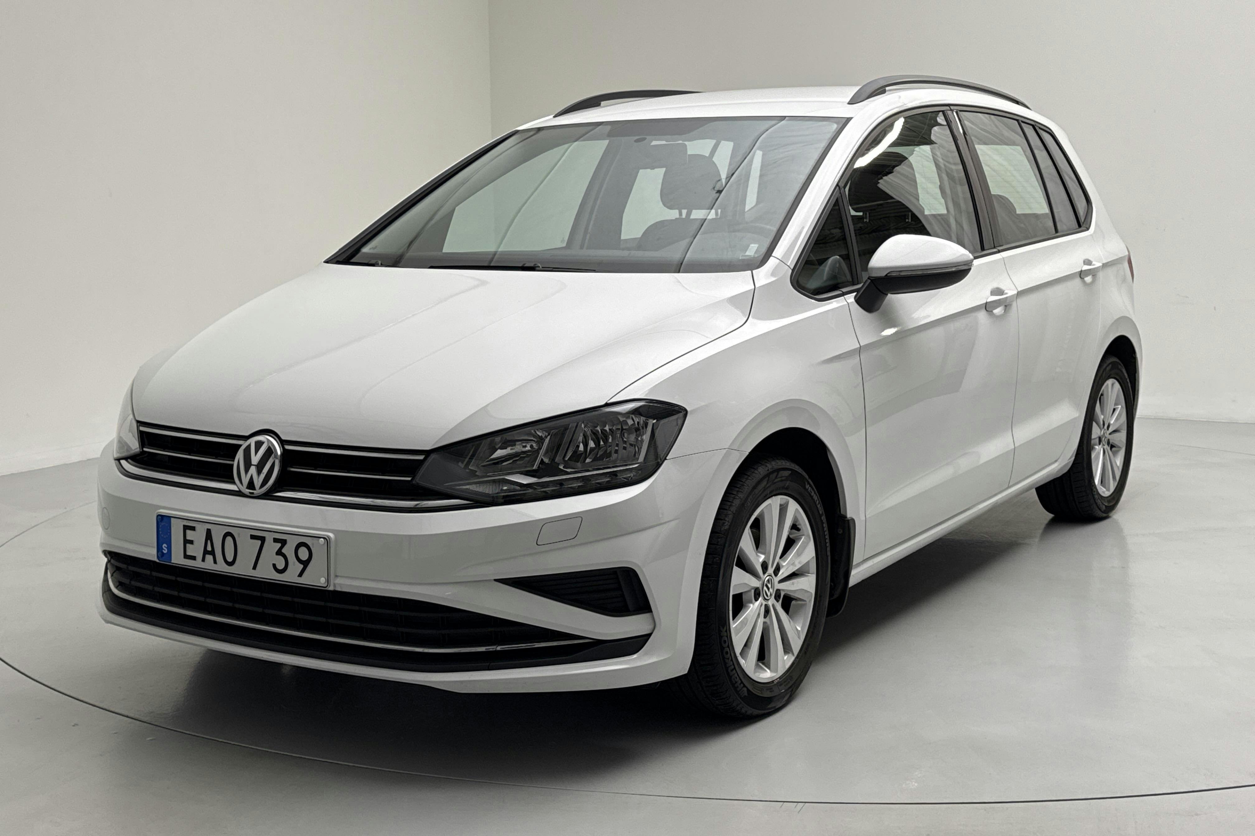 VW Golf VII 1.0 TSI Sportsvan (115hk) - 30 540 km - Manual - white - 2019