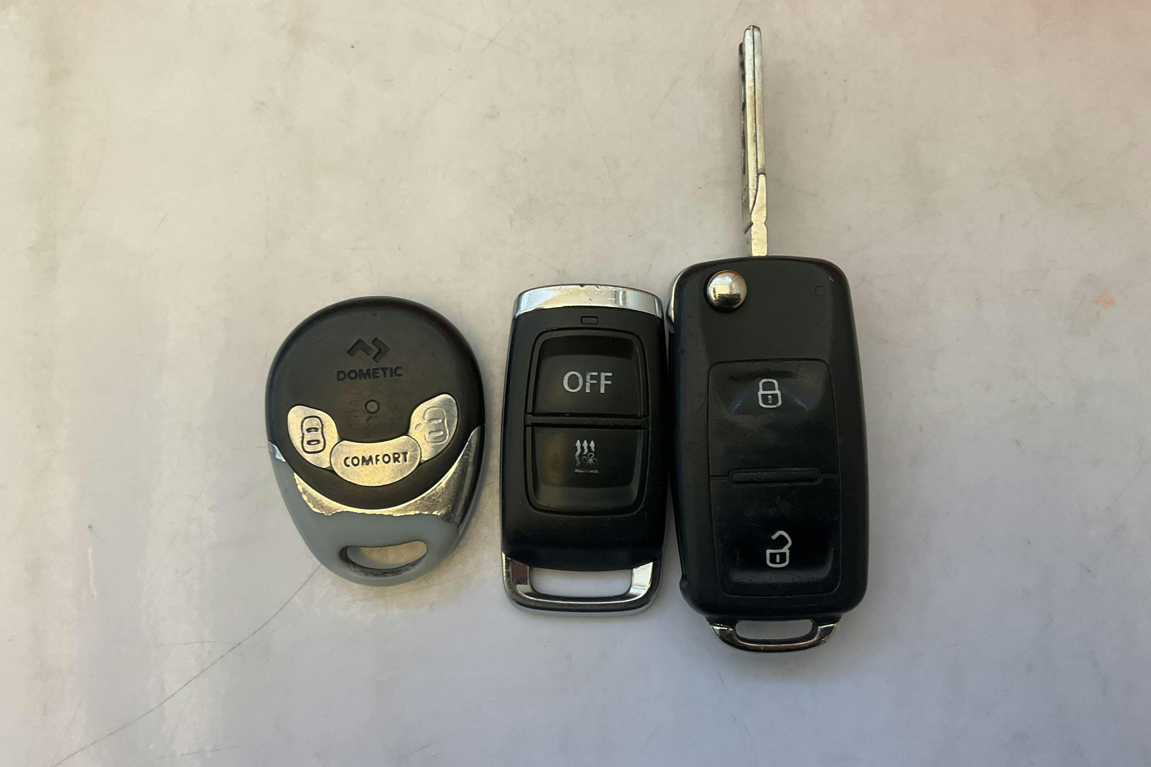 VW Transporter T6 2.0 TDI BMT 4MOTION (150hk) - 5 484 mil - Manuell - vit - 2019