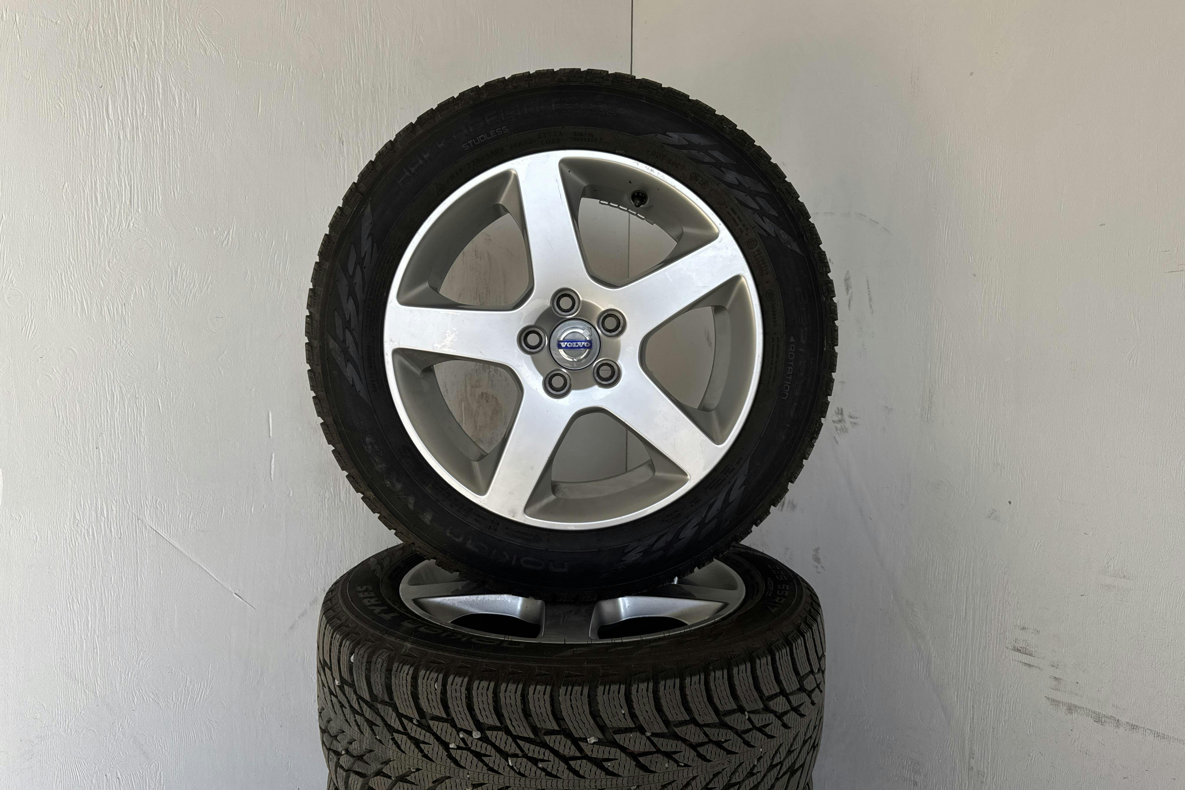 Volvo V70 II 2.0F (145hk) - 92 810 km - Automatyczna - czarny - 2010