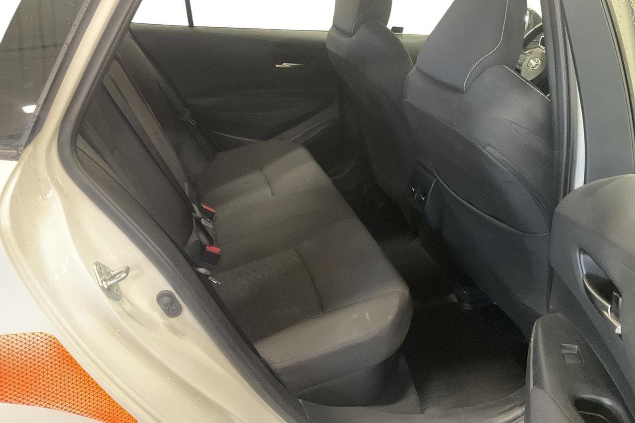 Toyota Corolla 1.8 Hybrid Touring Sports (122hk) - 79 100 km - Automaattinen - valkoinen - 2021