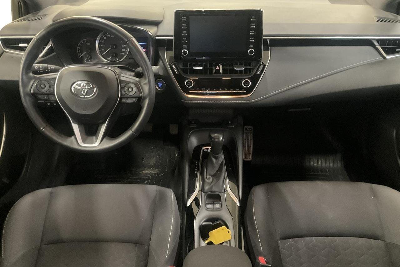 Toyota Corolla 1.8 Hybrid Touring Sports (122hk) - 79 100 km - Automaattinen - valkoinen - 2021