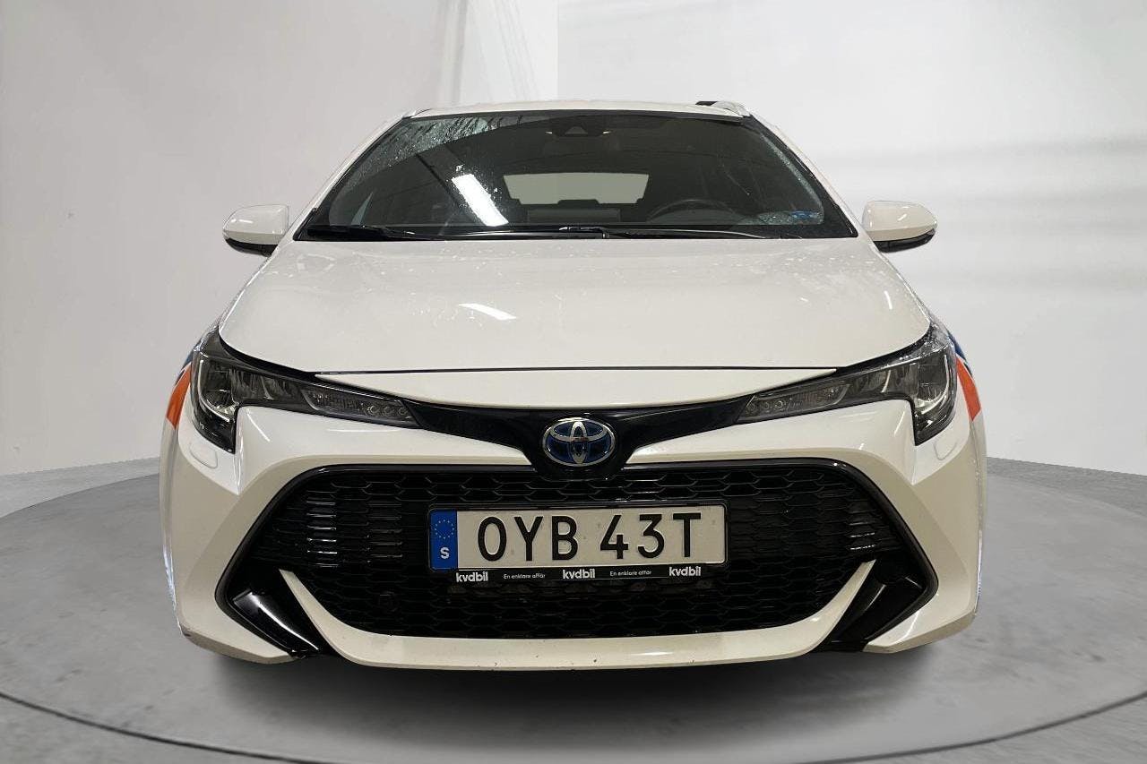 Toyota Corolla 1.8 Hybrid Touring Sports (122hk) - 85 140 km - Automatic - white - 2021
