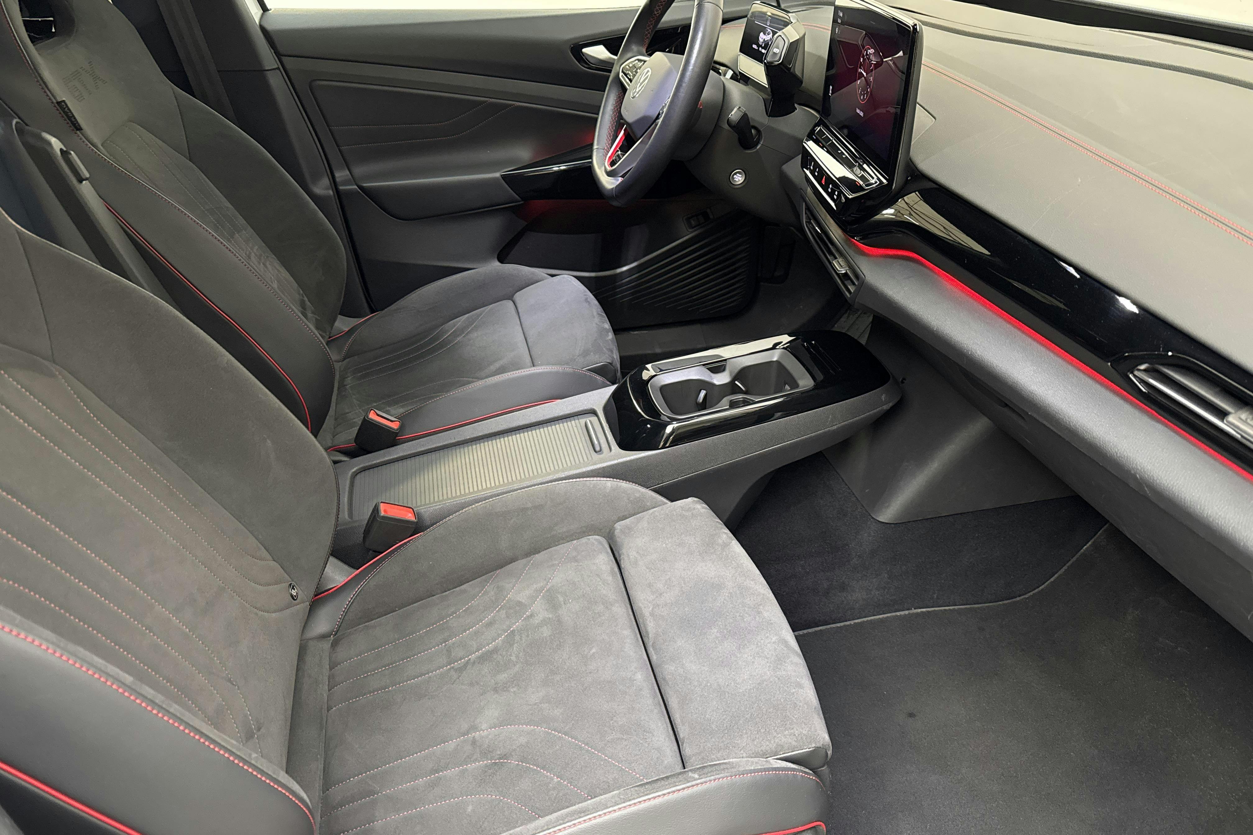 VW ID.4 GTX 77kWh AWD (299hk) - 46 690 km - Automatic - white - 2023