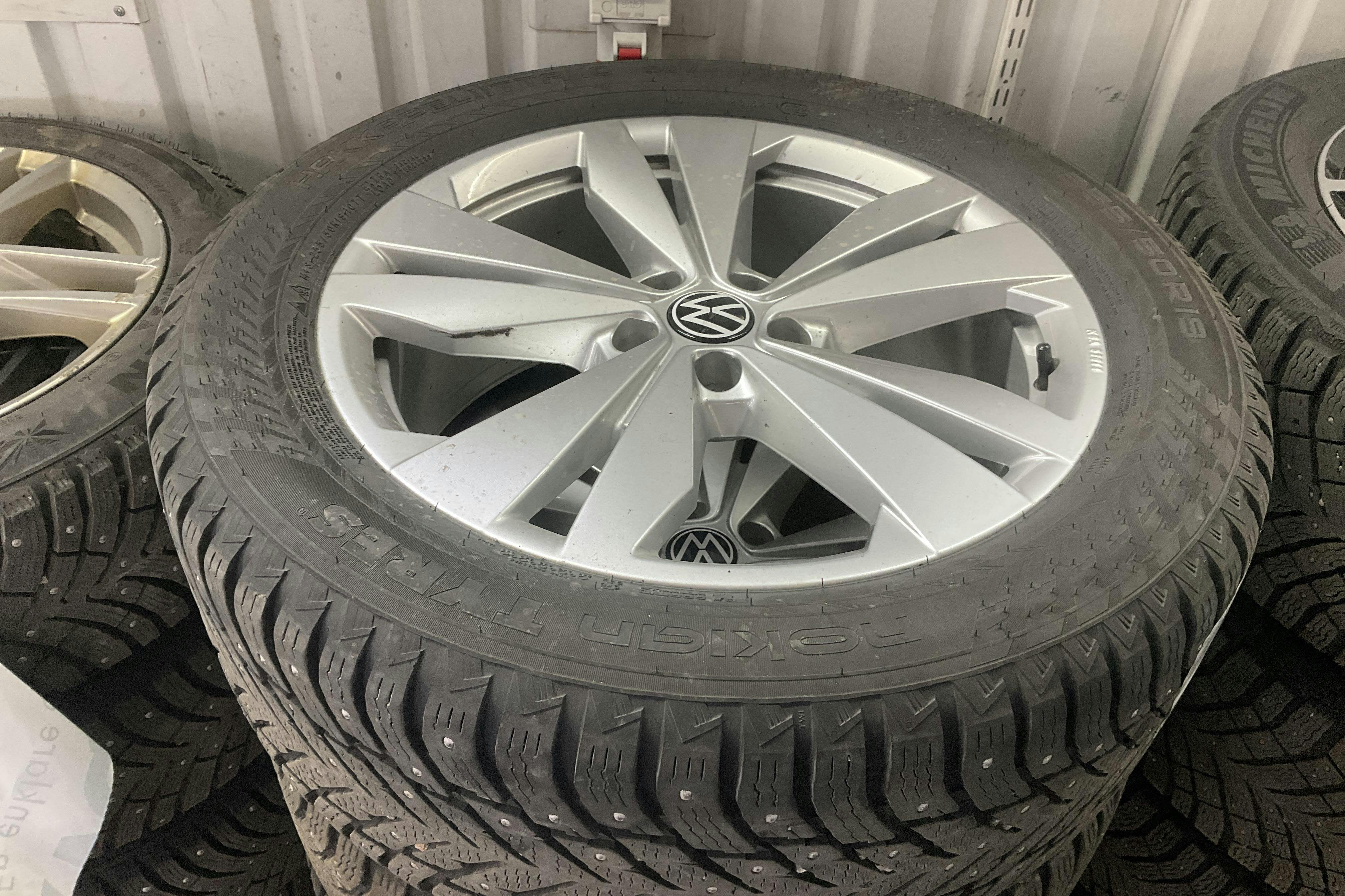 VW ID.4 GTX 77kWh AWD (299hk) - 46 690 km - Automatic - white - 2023