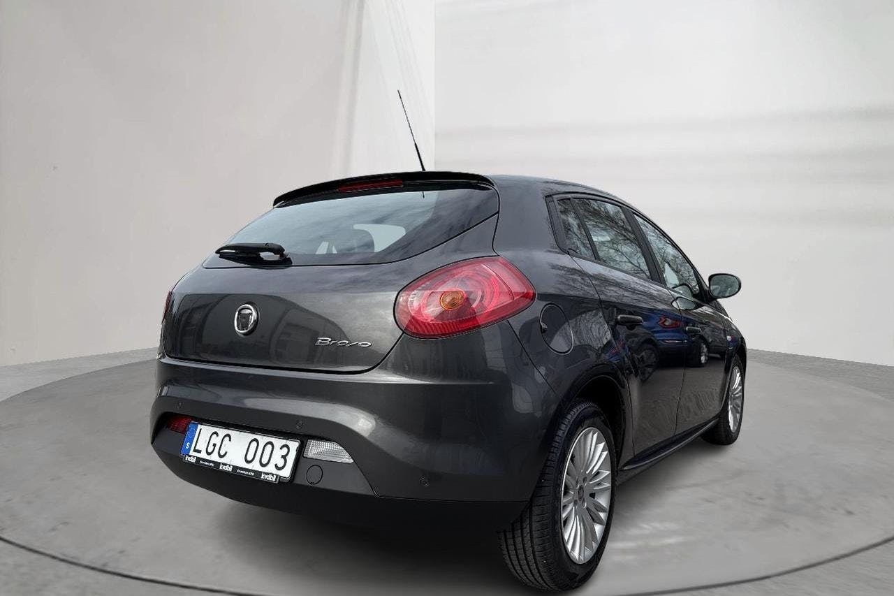 Fiat Bravo 1.6 MJT (105hk) - 160 610 km - Manual - gray - 2011