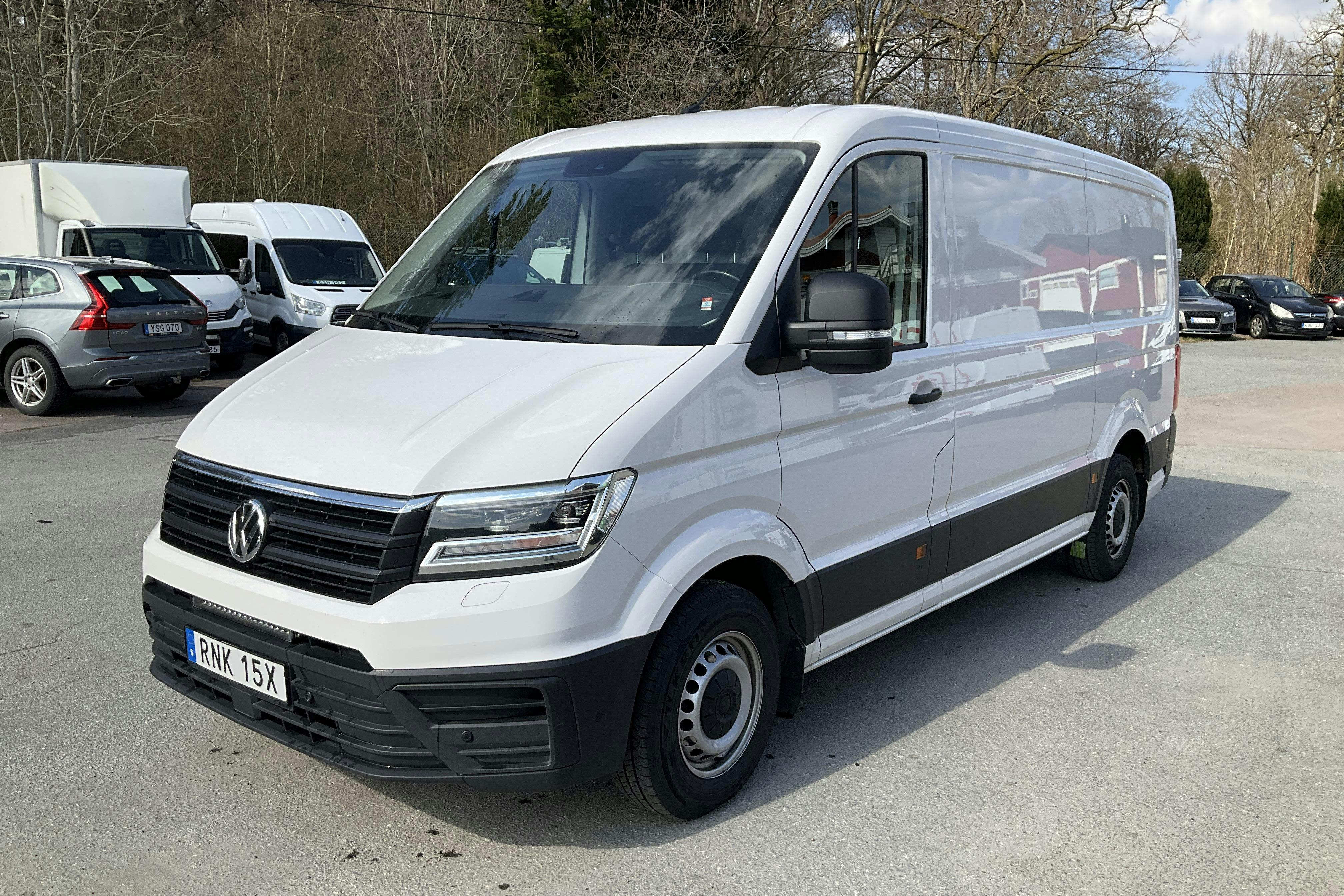 VW Crafter 35 2.0 TDI Skåp (140hk) - 175 320 km - Käsitsi - valge - 2021