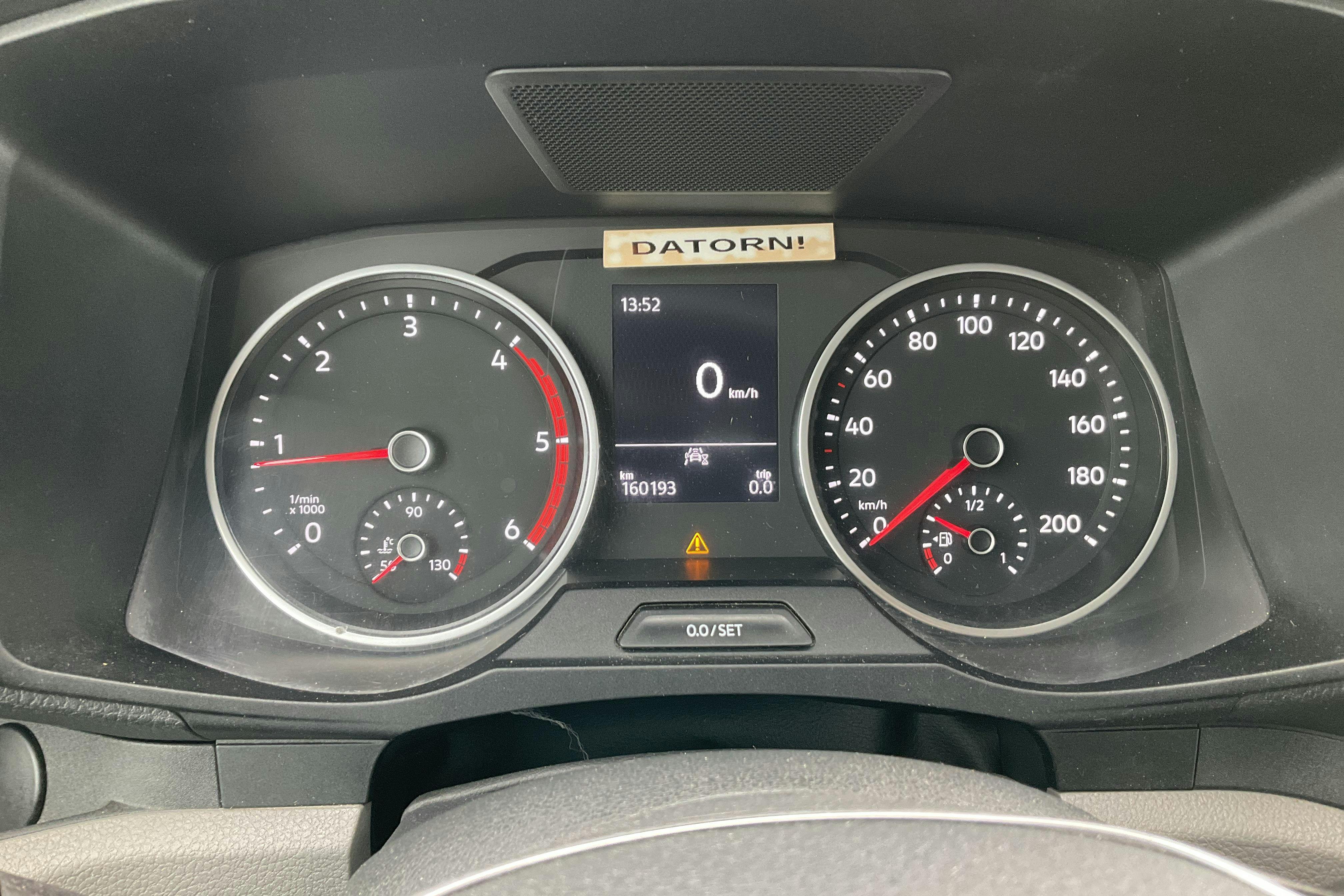 VW Crafter 35 2.0 TDI Skåp (140hk) - 160 200 km - Manualna - biały - 2021