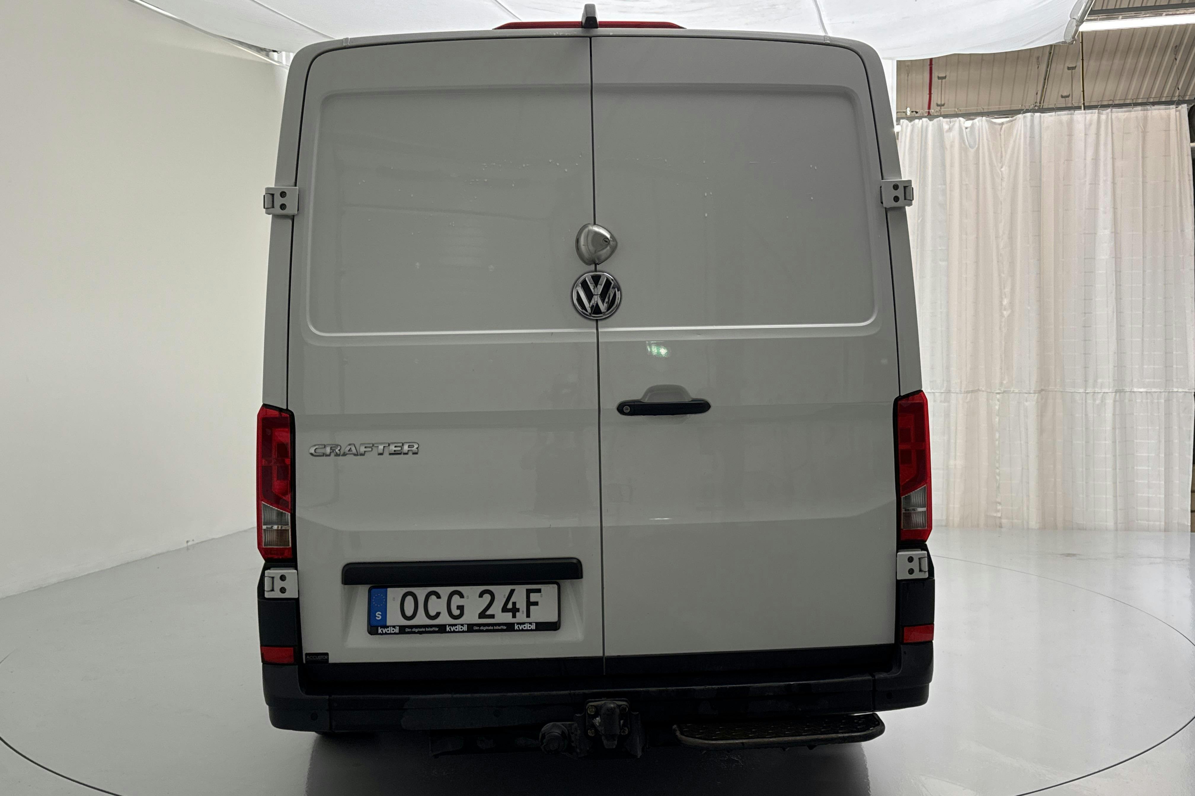 VW Crafter 35 2.0 TDI Skåp (140hk) - 160 200 km - Manualna - biały - 2021
