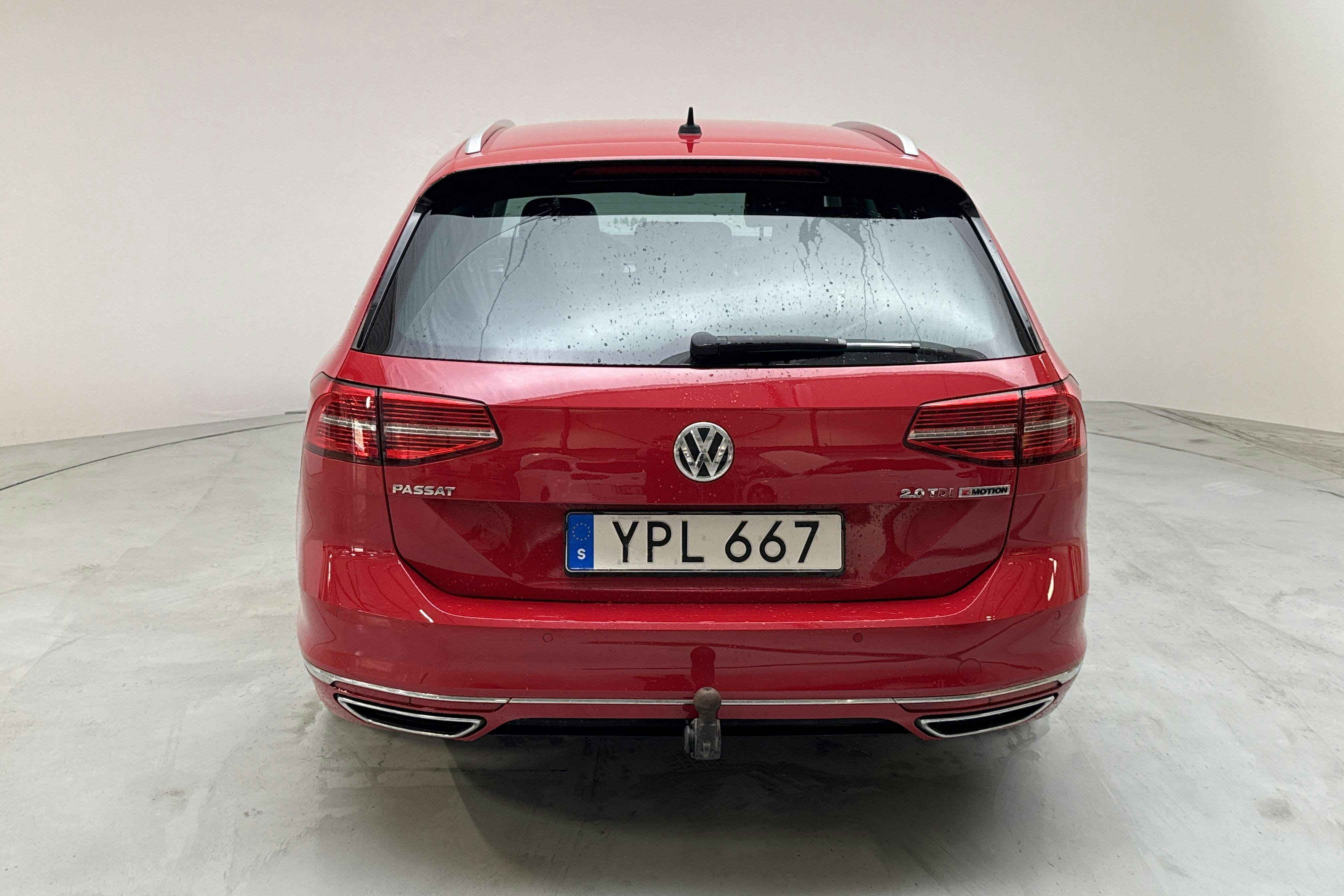 VW Passat 2.0 TDI Sportscombi 4MOTION (190hk) - 202 530 km - Automatic - red - 2018