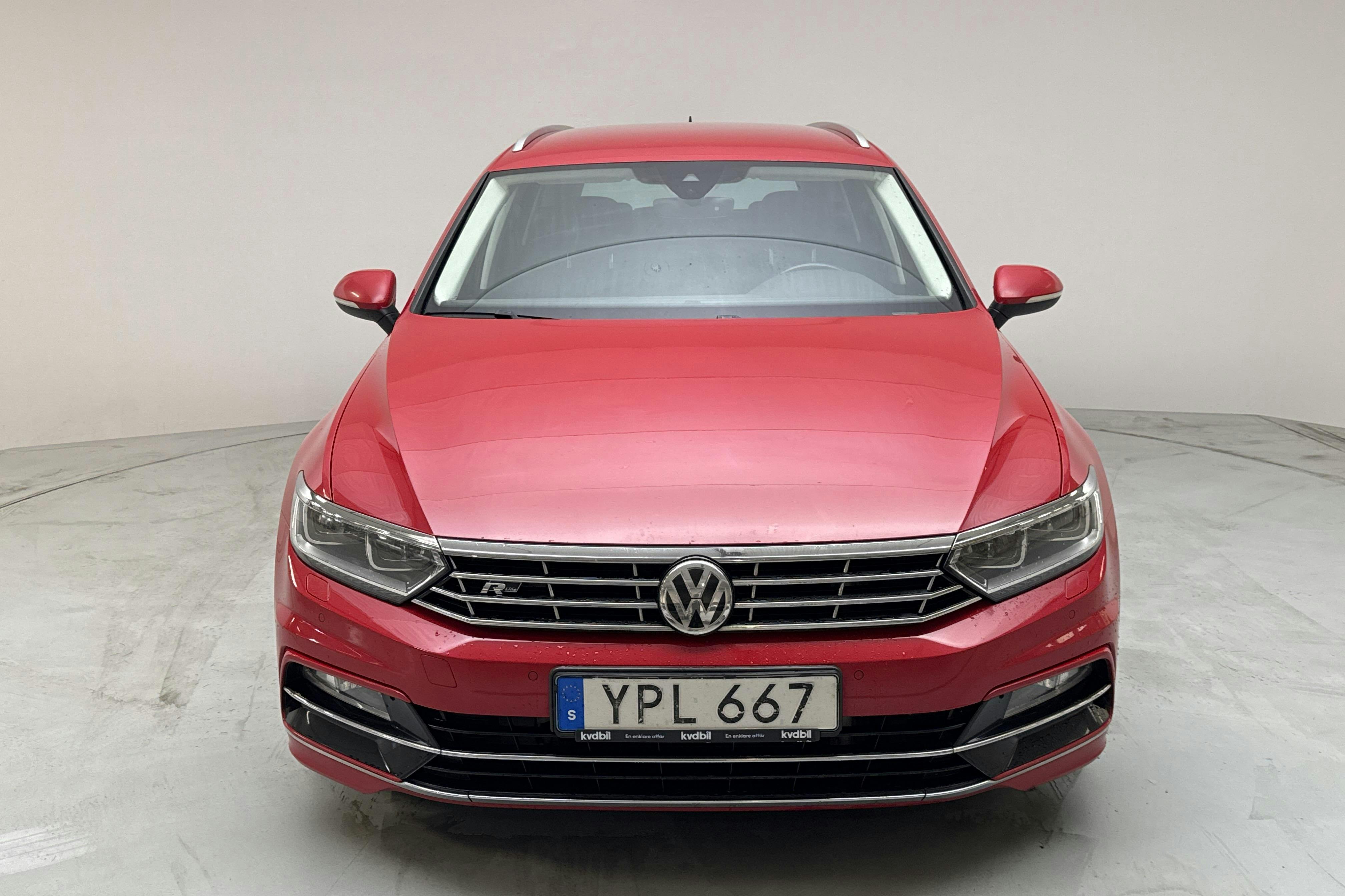 VW Passat 2.0 TDI Sportscombi 4MOTION (190hk) - 202 530 km - Automatic - red - 2018