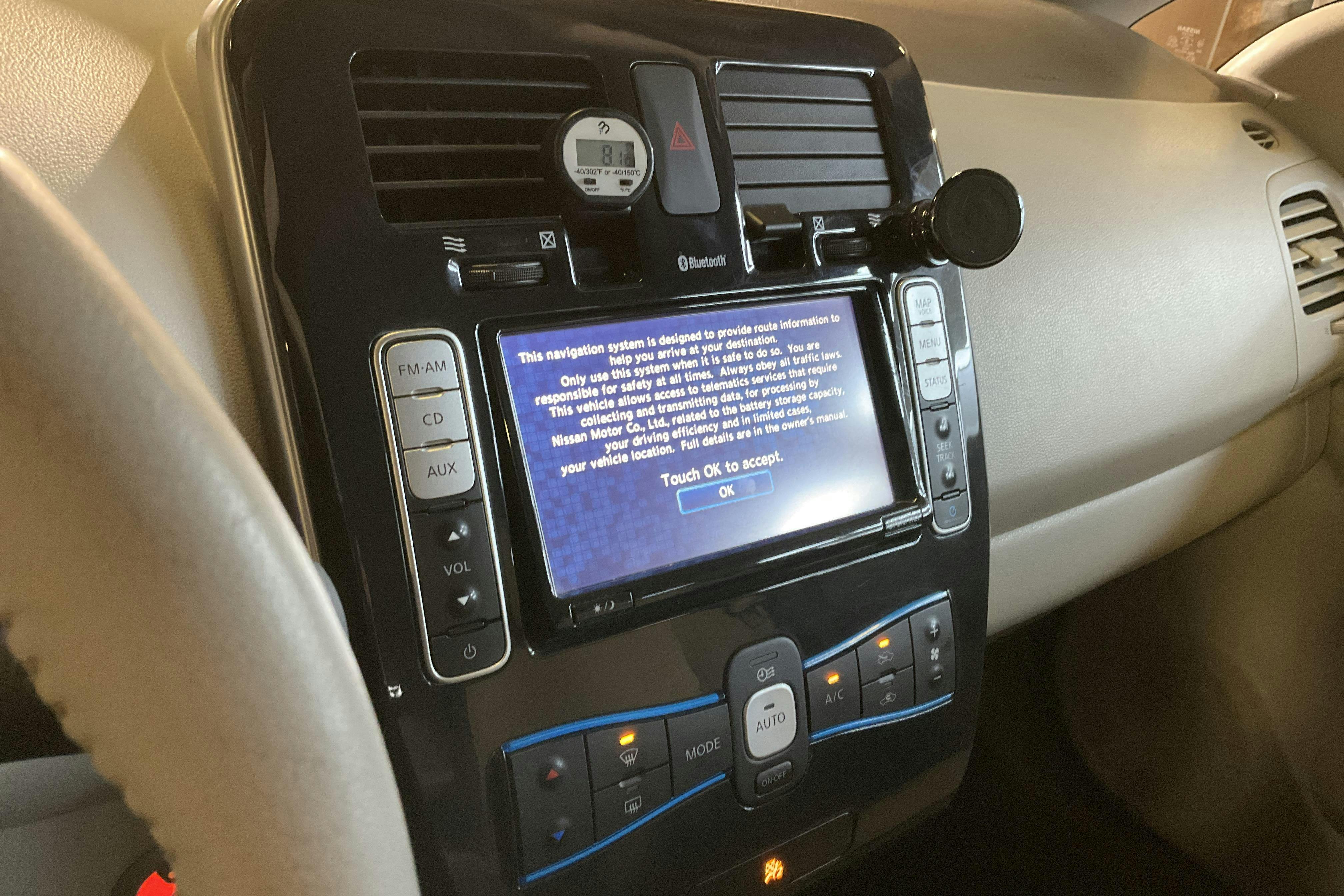 Nissan LEAF 5dr (109hk) - 13 504 mil - Automat - vit - 2013