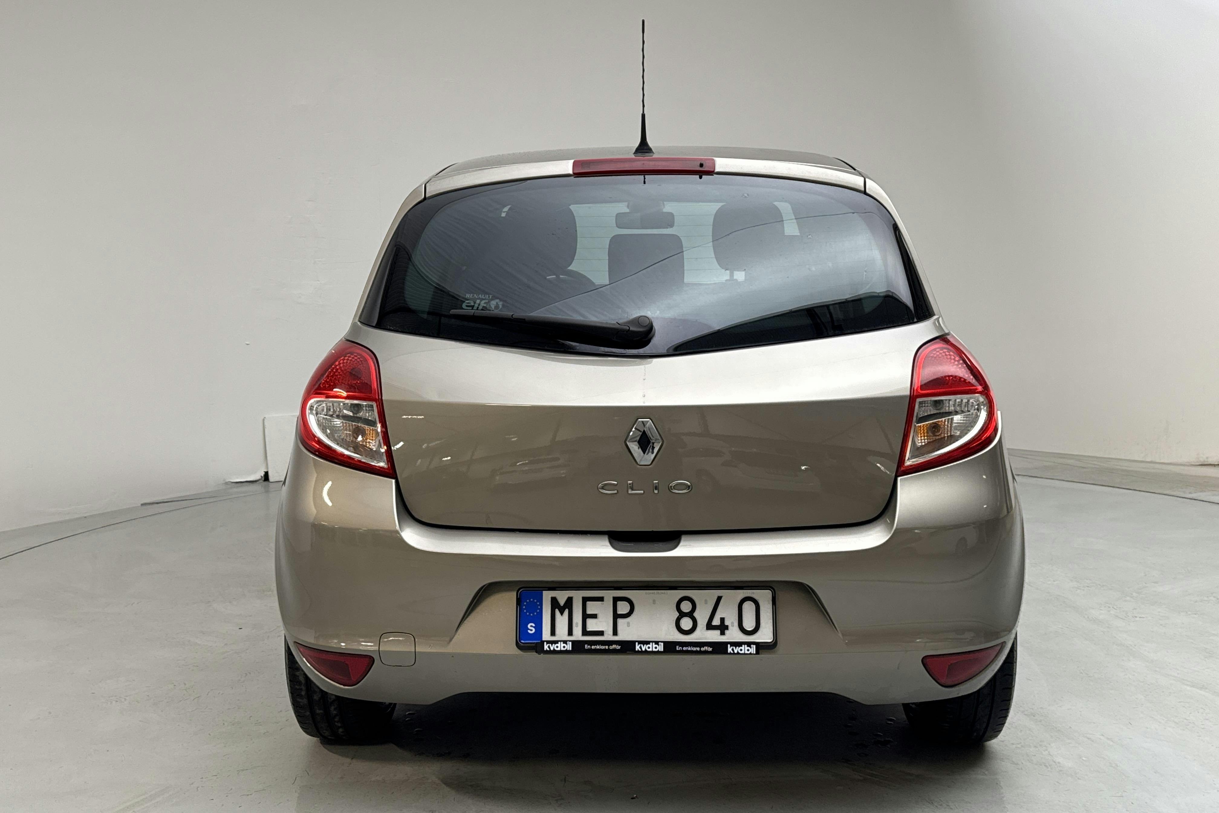 Renault Clio III 1.6 5dr (112hk) - 58 670 km - Automatic - Light Brown - 2012