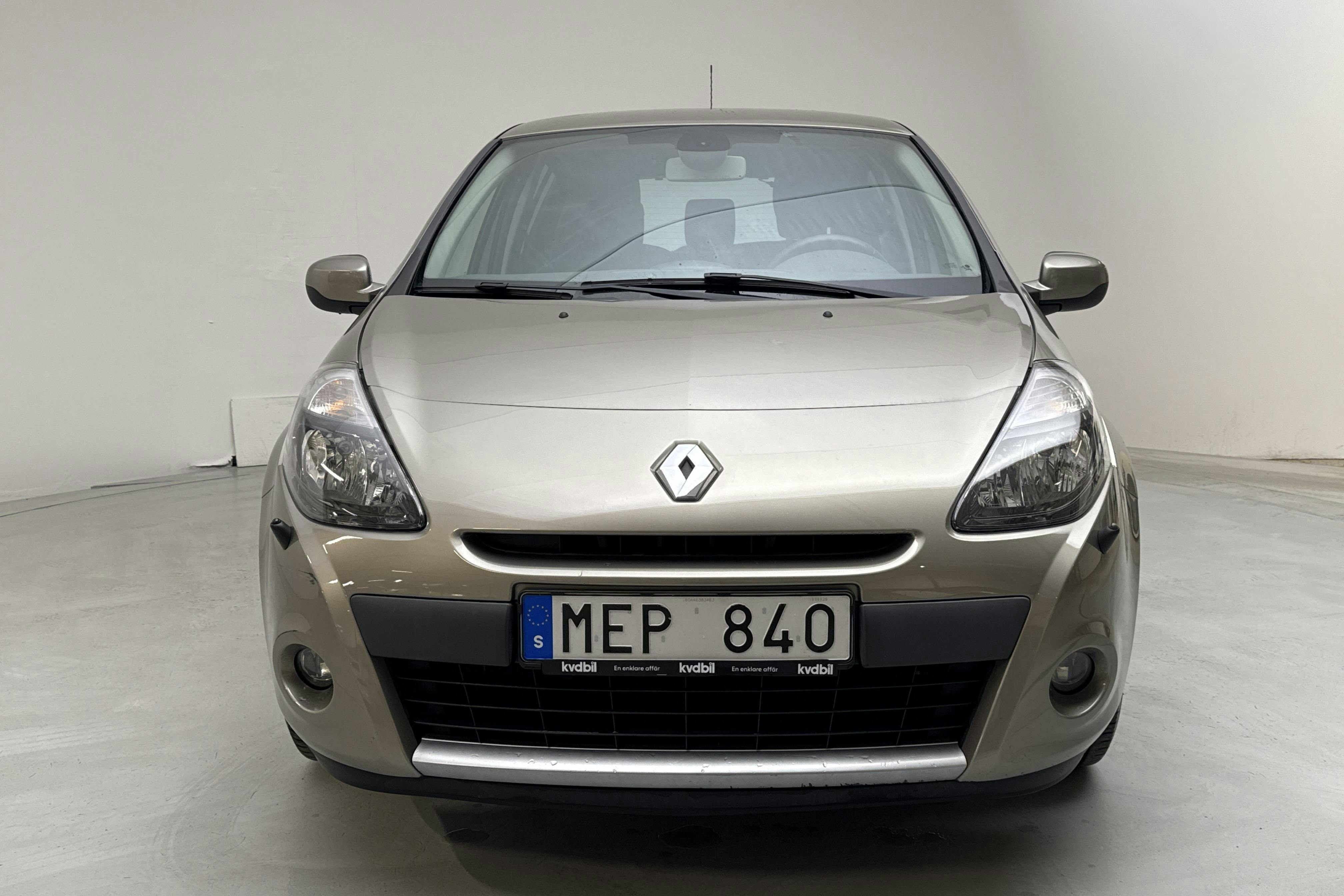 Renault Clio III 1.6 5dr (112hk) - 58 670 km - Automatic - Light Brown - 2012